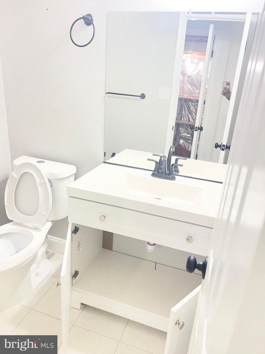 BASEMENT with a separate entrance, kitchen and Bathroom for rent in a great location that is close to shopping centers, Prince George's Community College, Costco, the new UMD regional Hospital and Public Transportation.