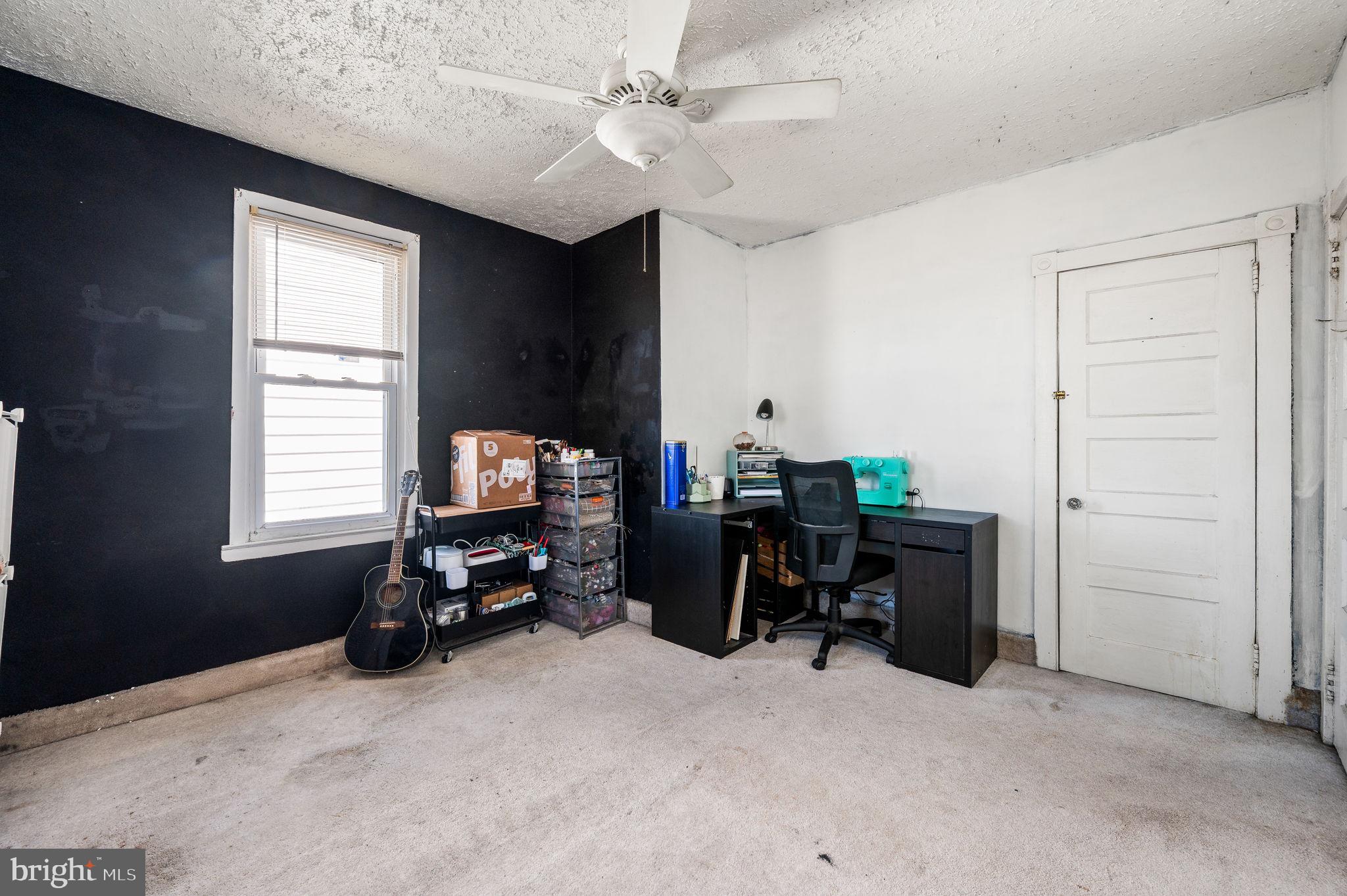 HOLMESBURG - Residential