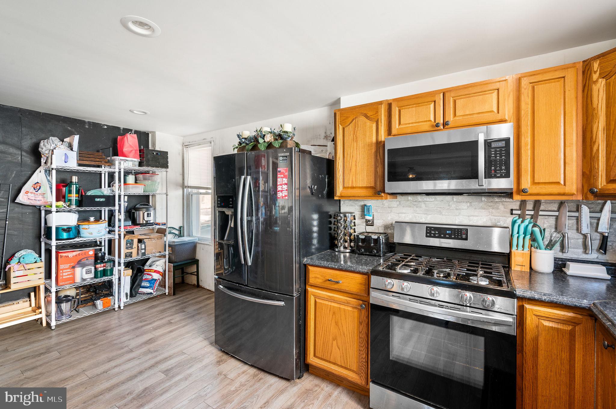 HOLMESBURG - Residential