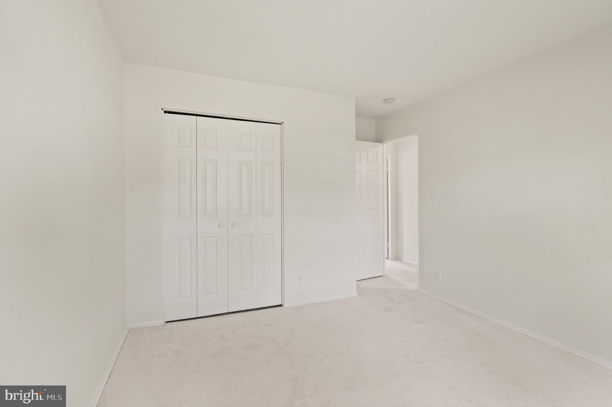 PEMBROOKE - Residential