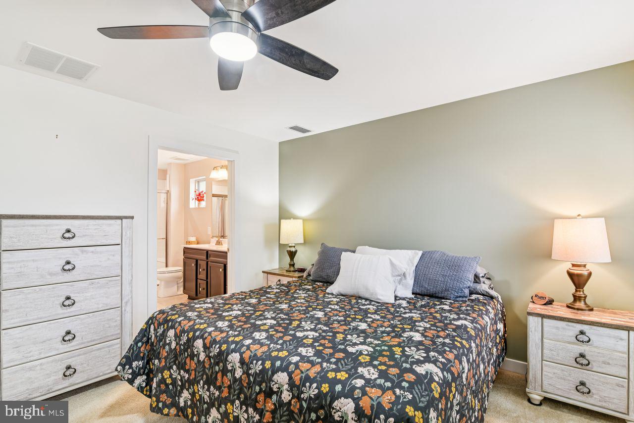 THE VINES OF SANDHILL - Residential