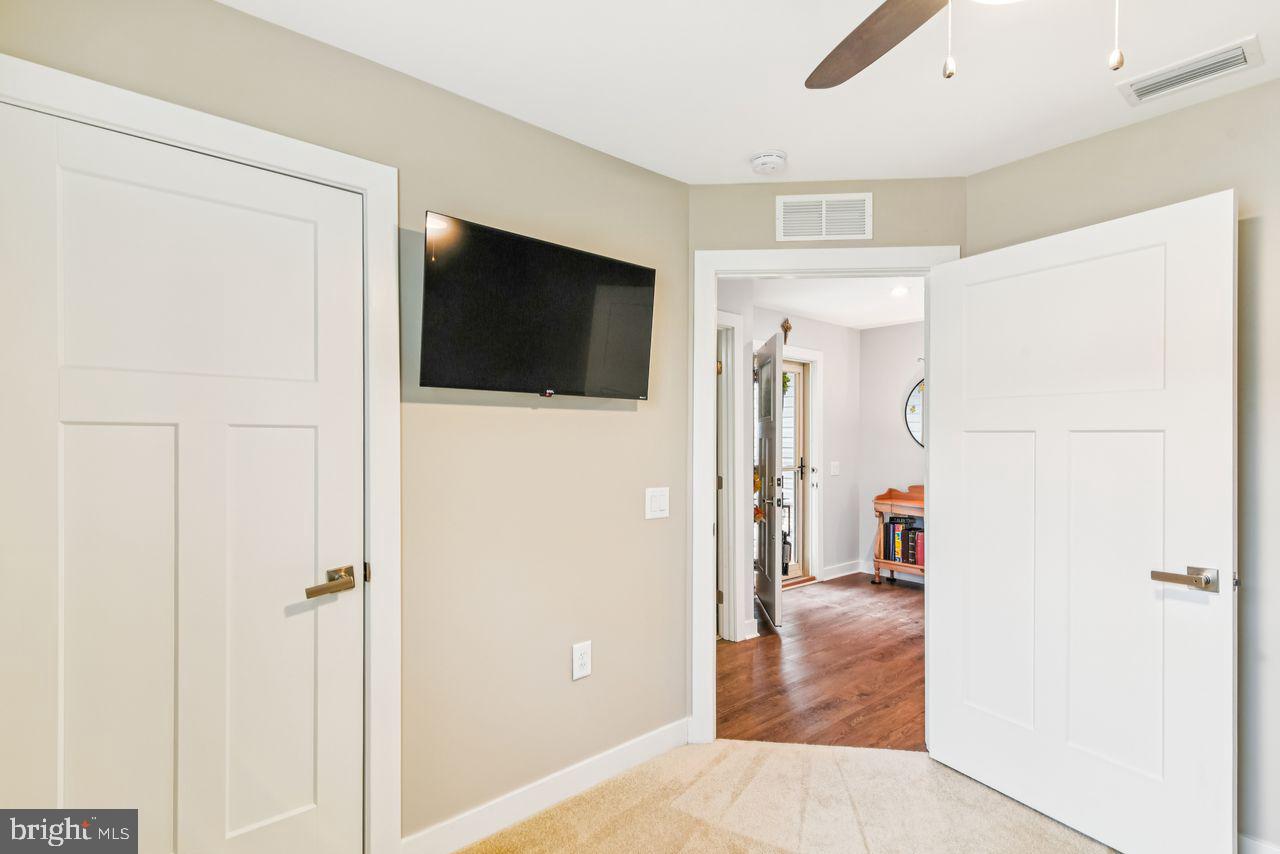 THE VINES OF SANDHILL - Residential