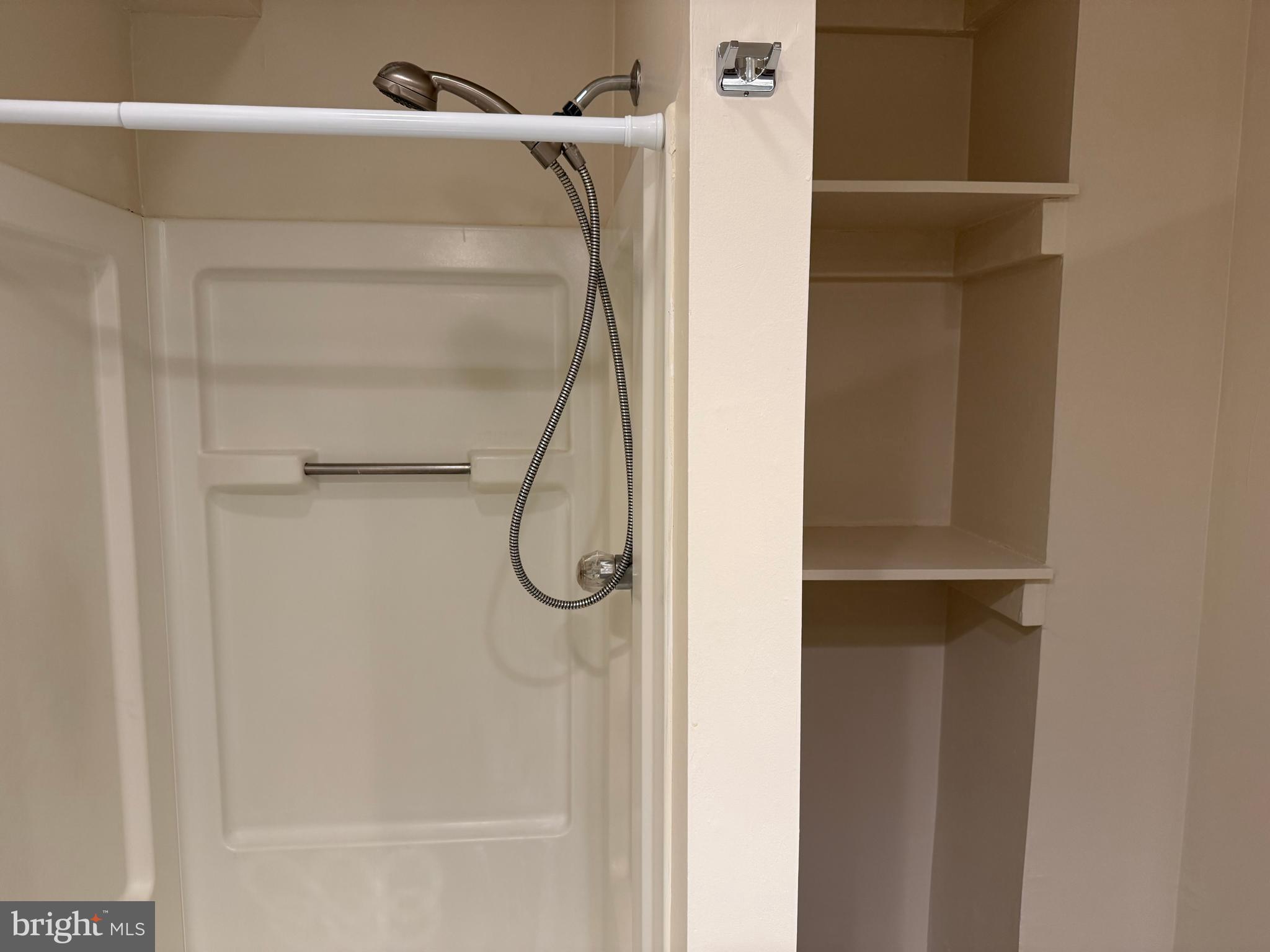 SHIPOKE - Residential Income