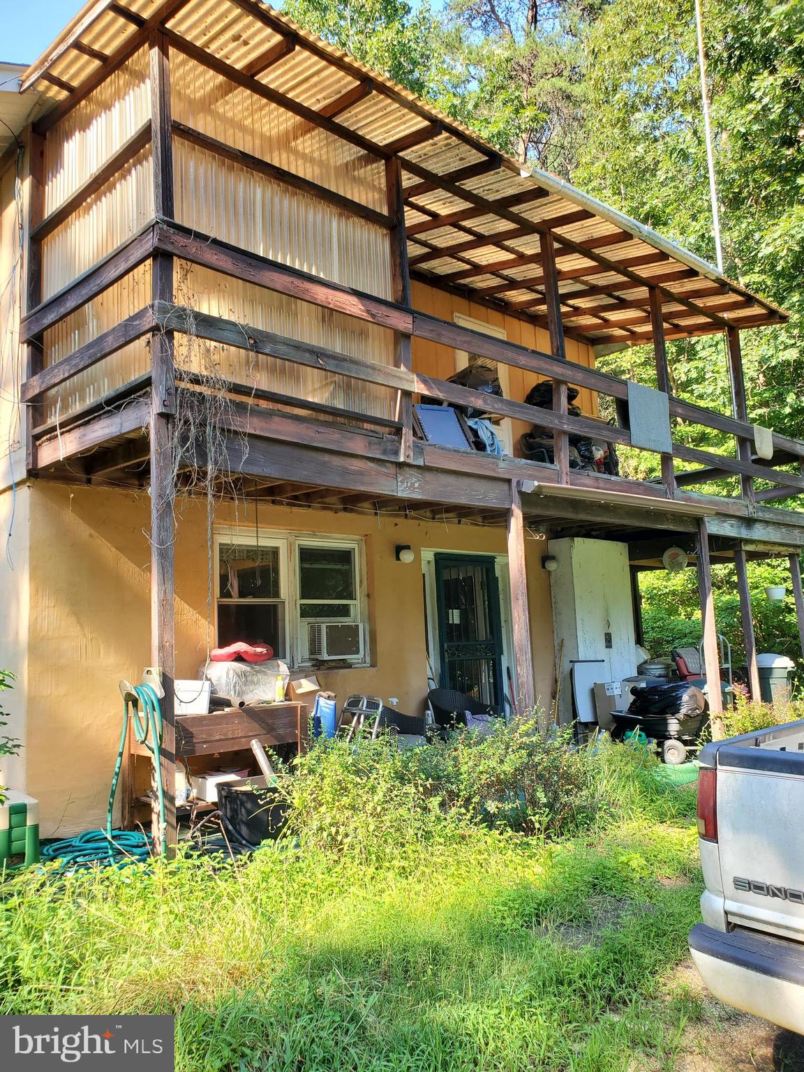 LOVEVILLE - Residential