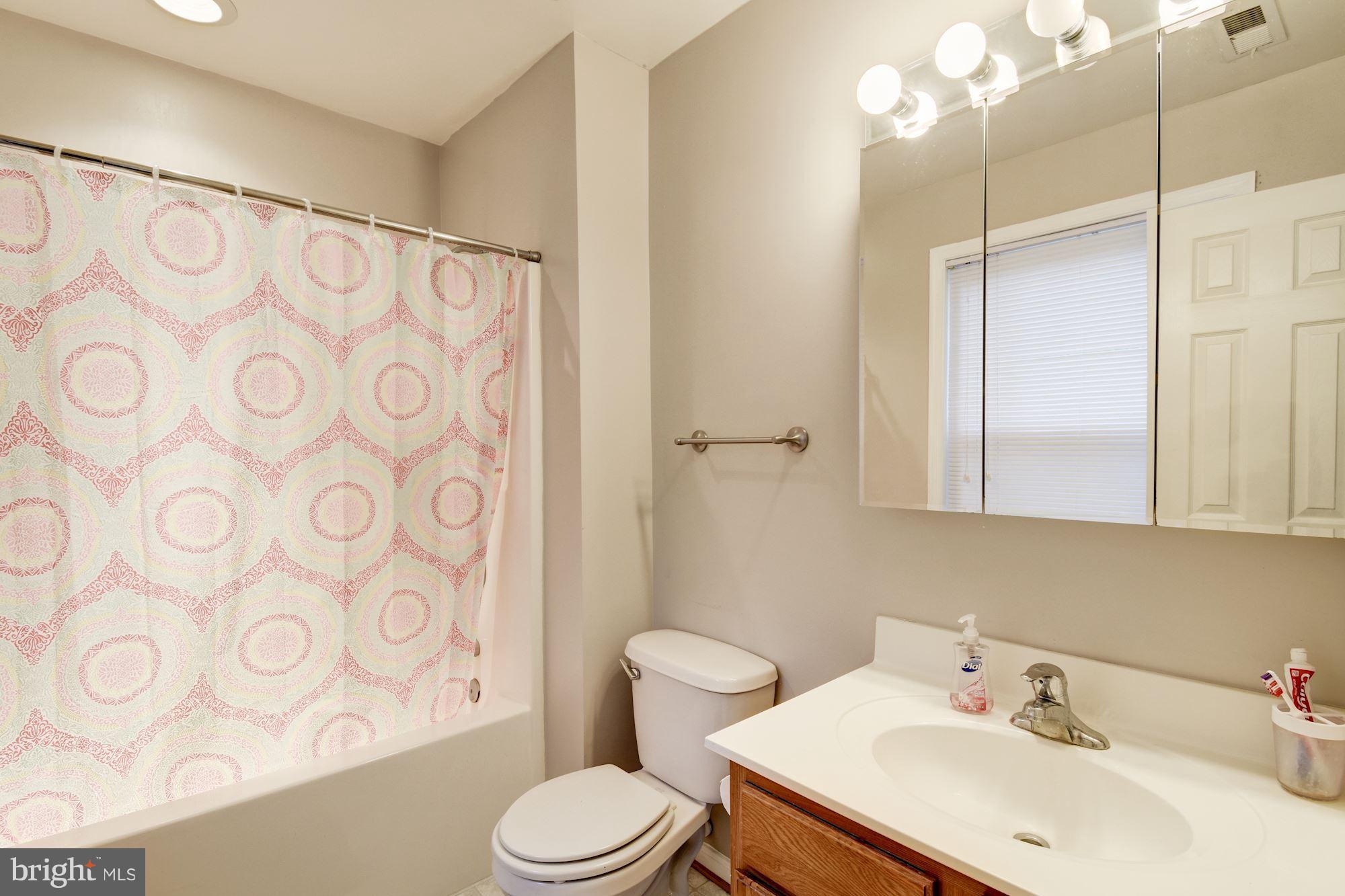 FRANKLIN MANOR BEACH - Residential