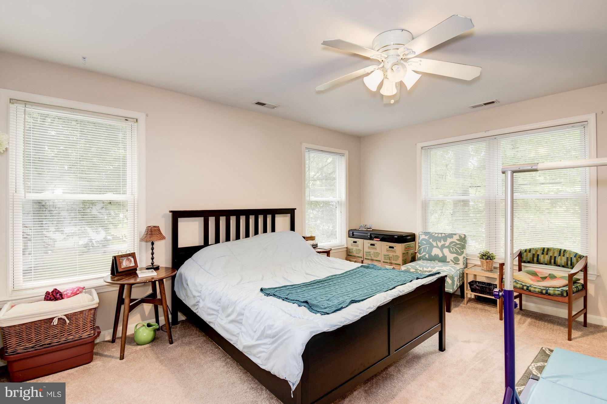 FRANKLIN MANOR BEACH - Residential