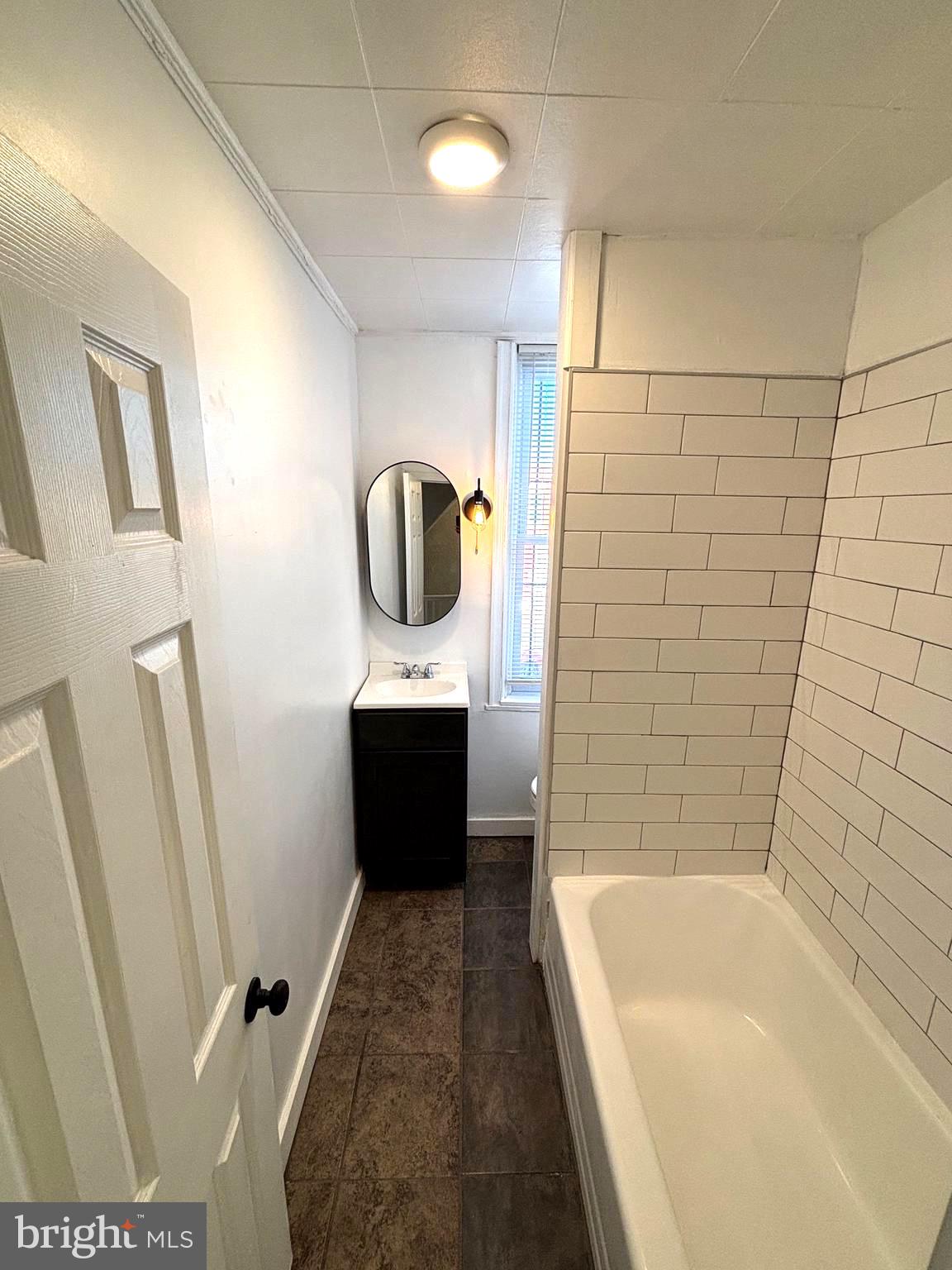 KENSINGTON - Residential