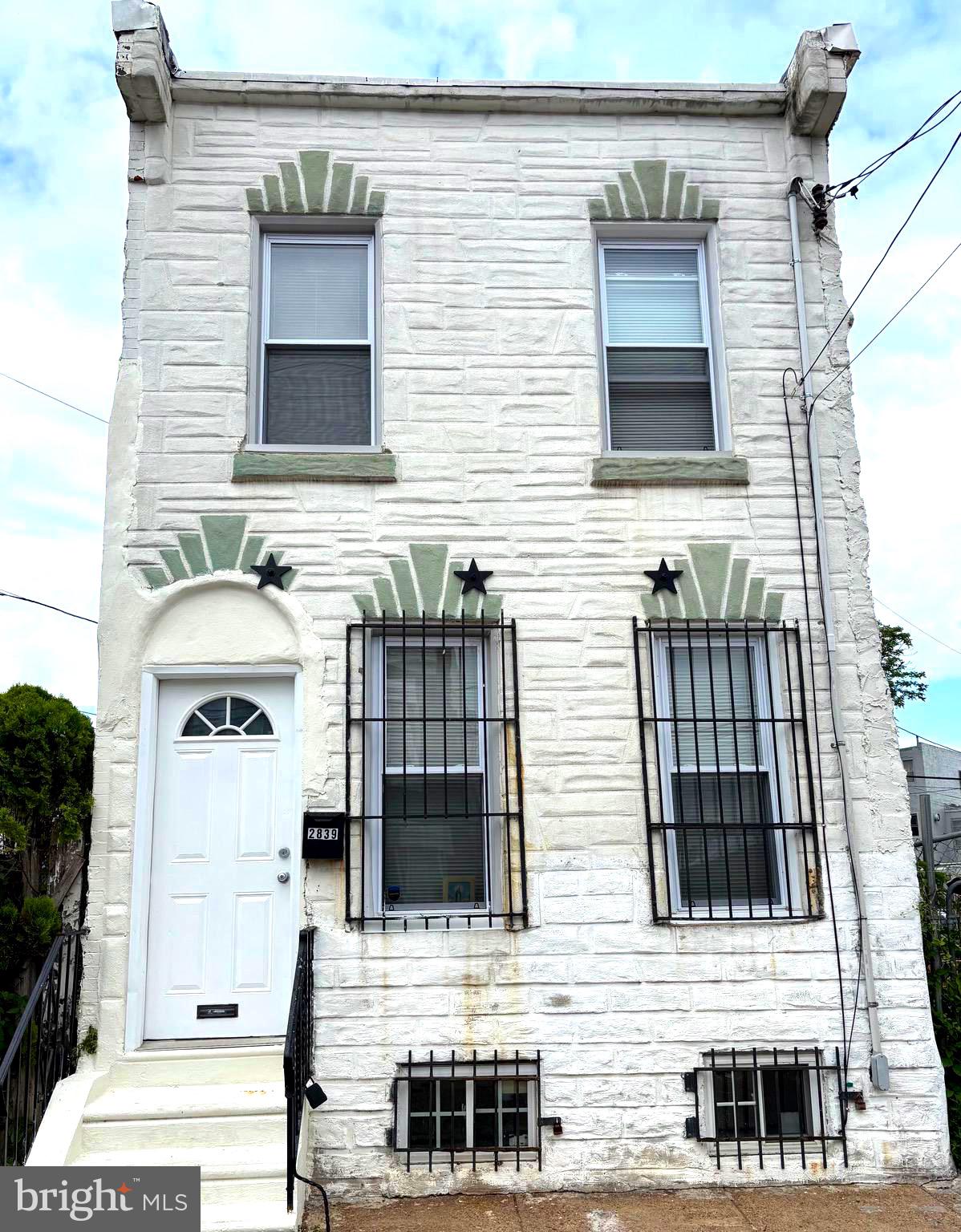 KENSINGTON - Residential