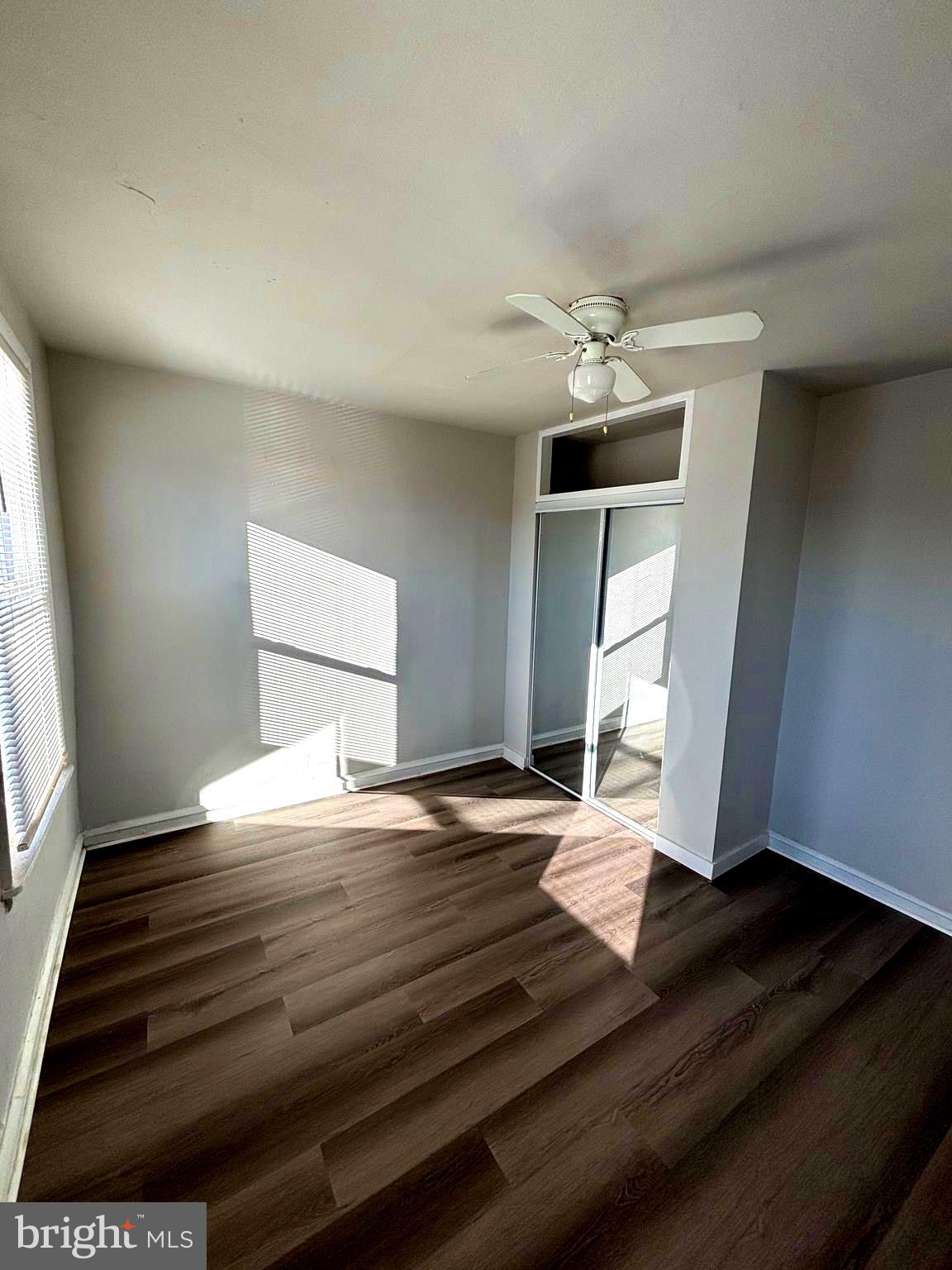 KENSINGTON - Residential