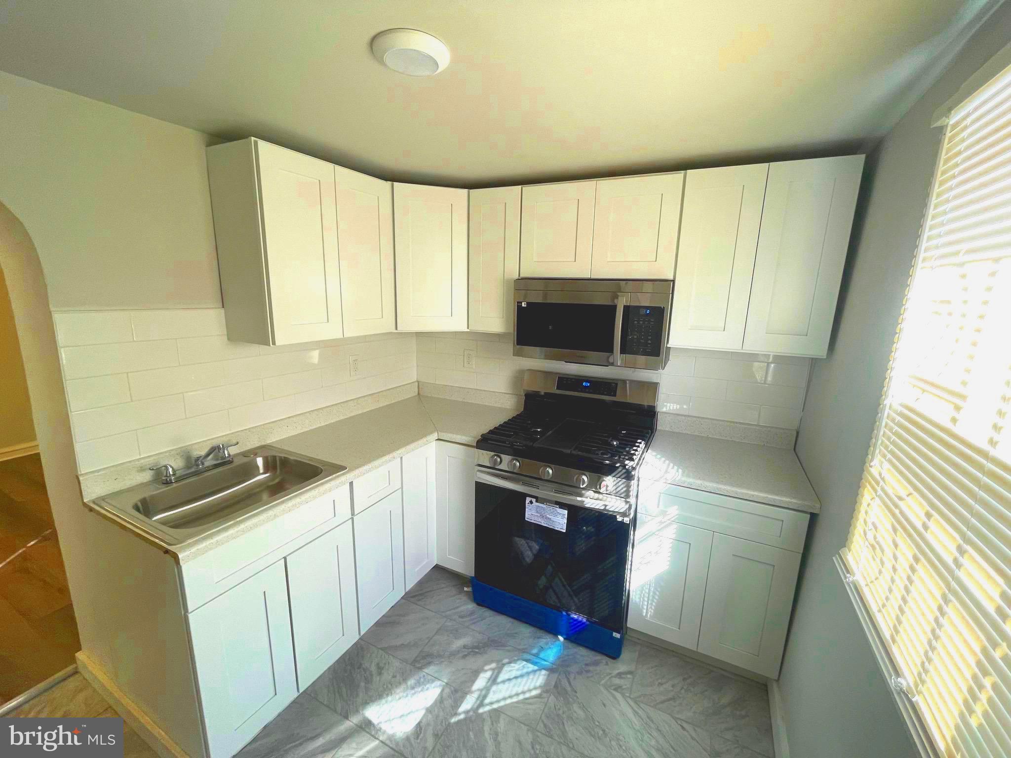 KENSINGTON - Residential