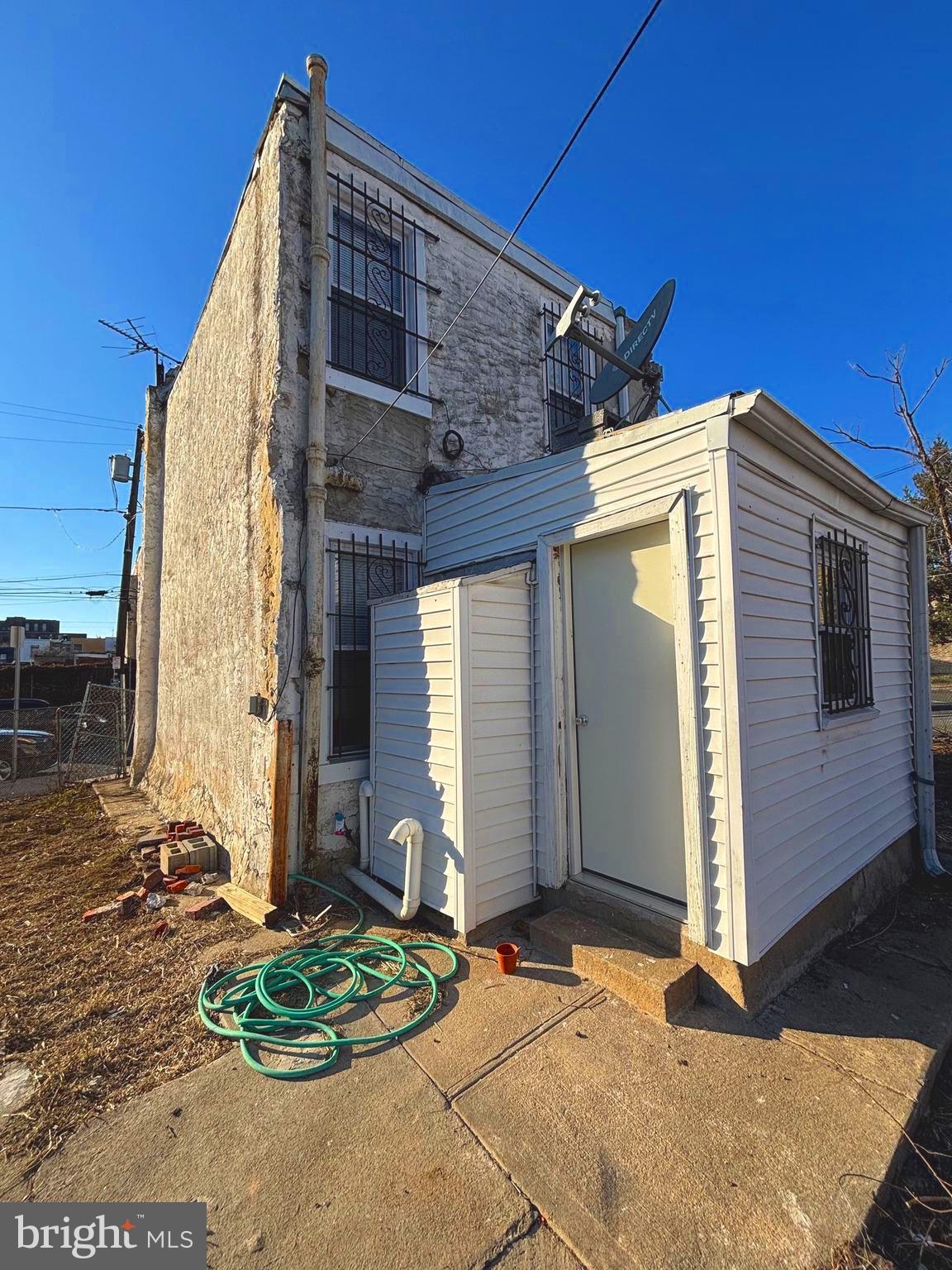 KENSINGTON - Residential