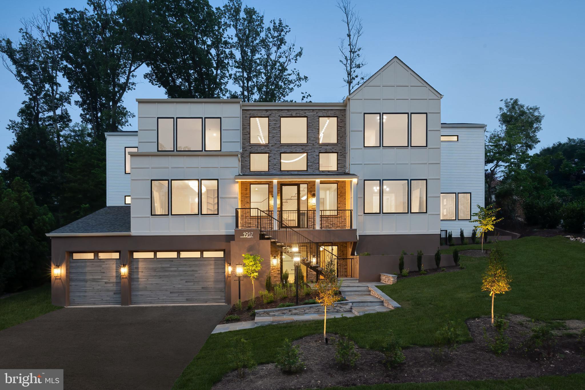 1917 KENBAR COURT