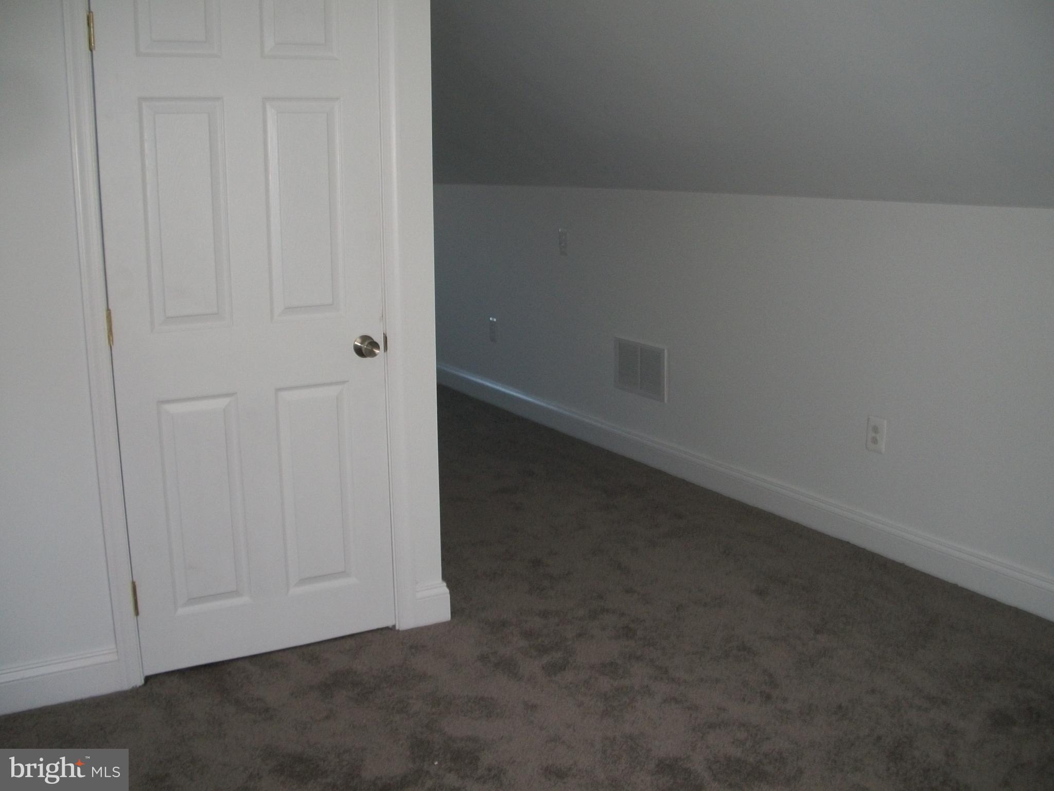 JARRETTSVILLE - Residential Lease