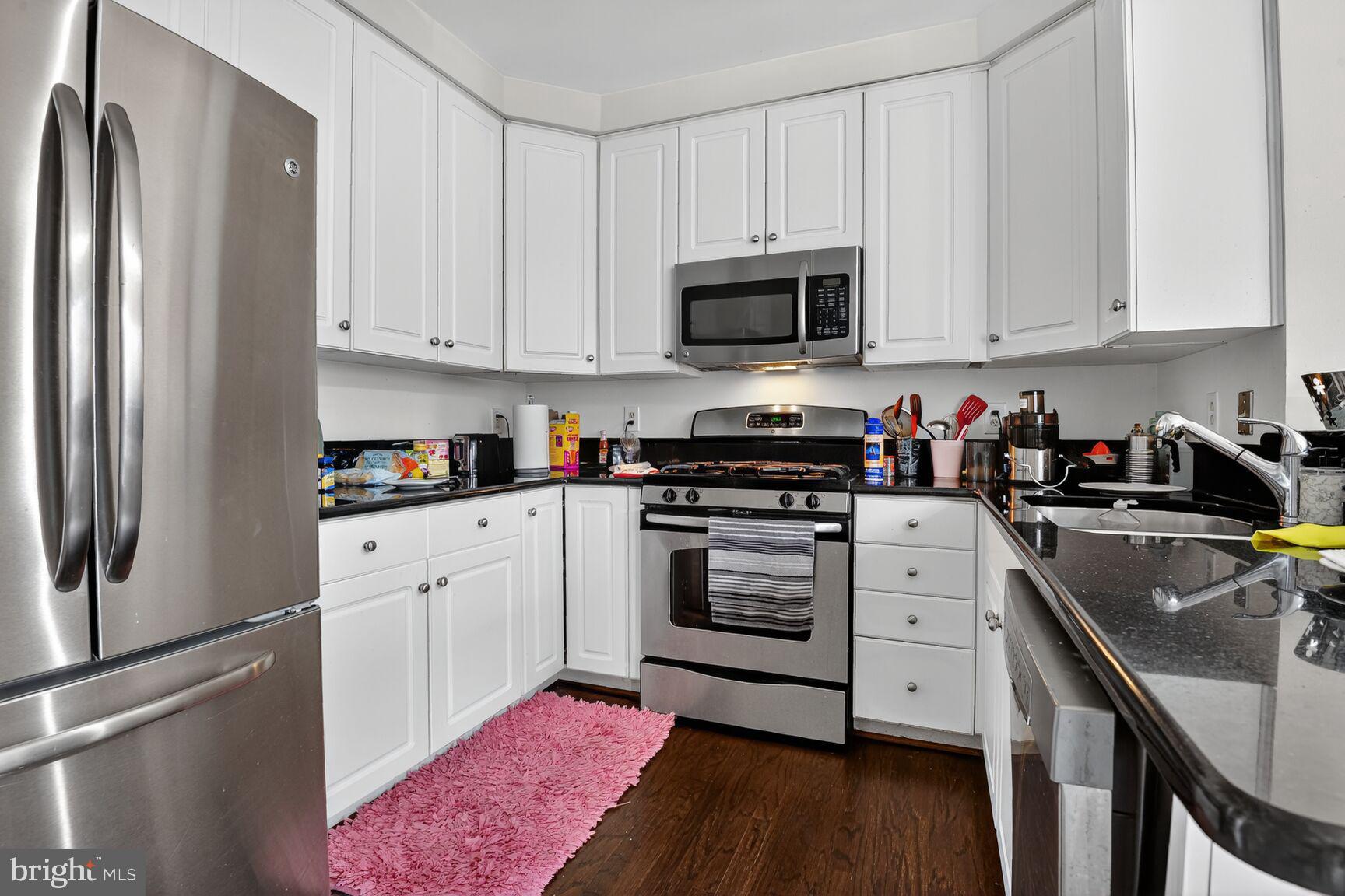 WESTWOOD VILLAGE - Residential