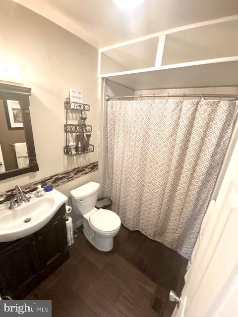 NORTH LINTHICUM - Residential