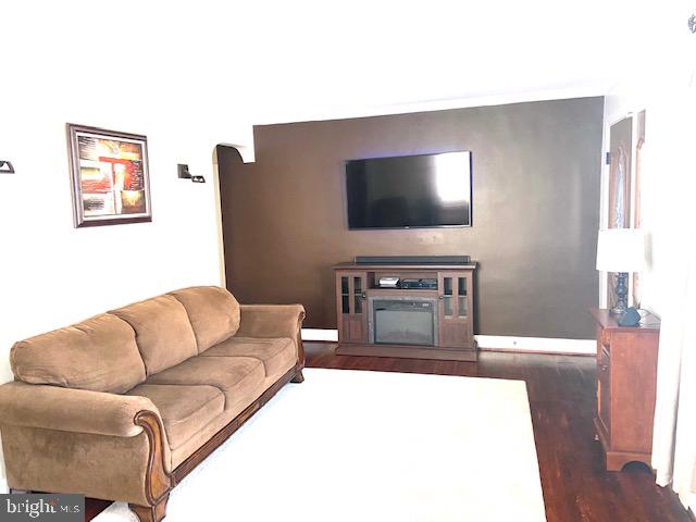 NORTH LINTHICUM - Residential