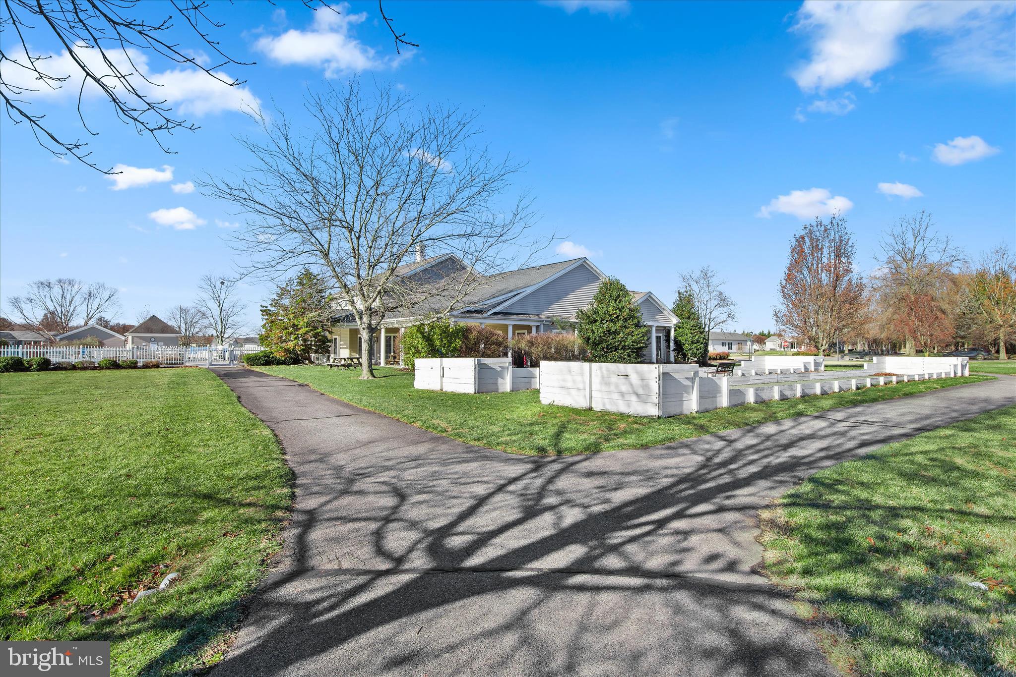 BARCLAY FARMS - Residential