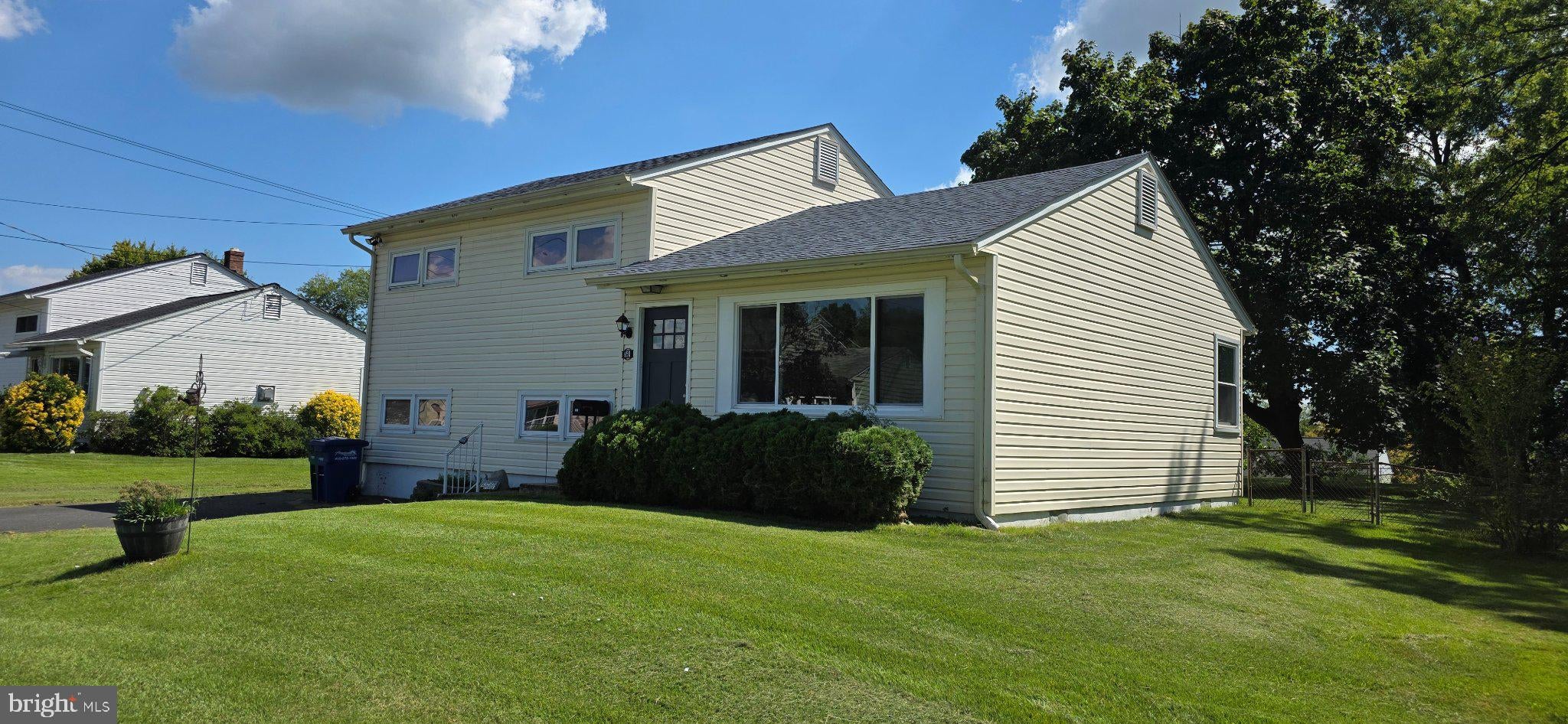 650 BRENDA LANE