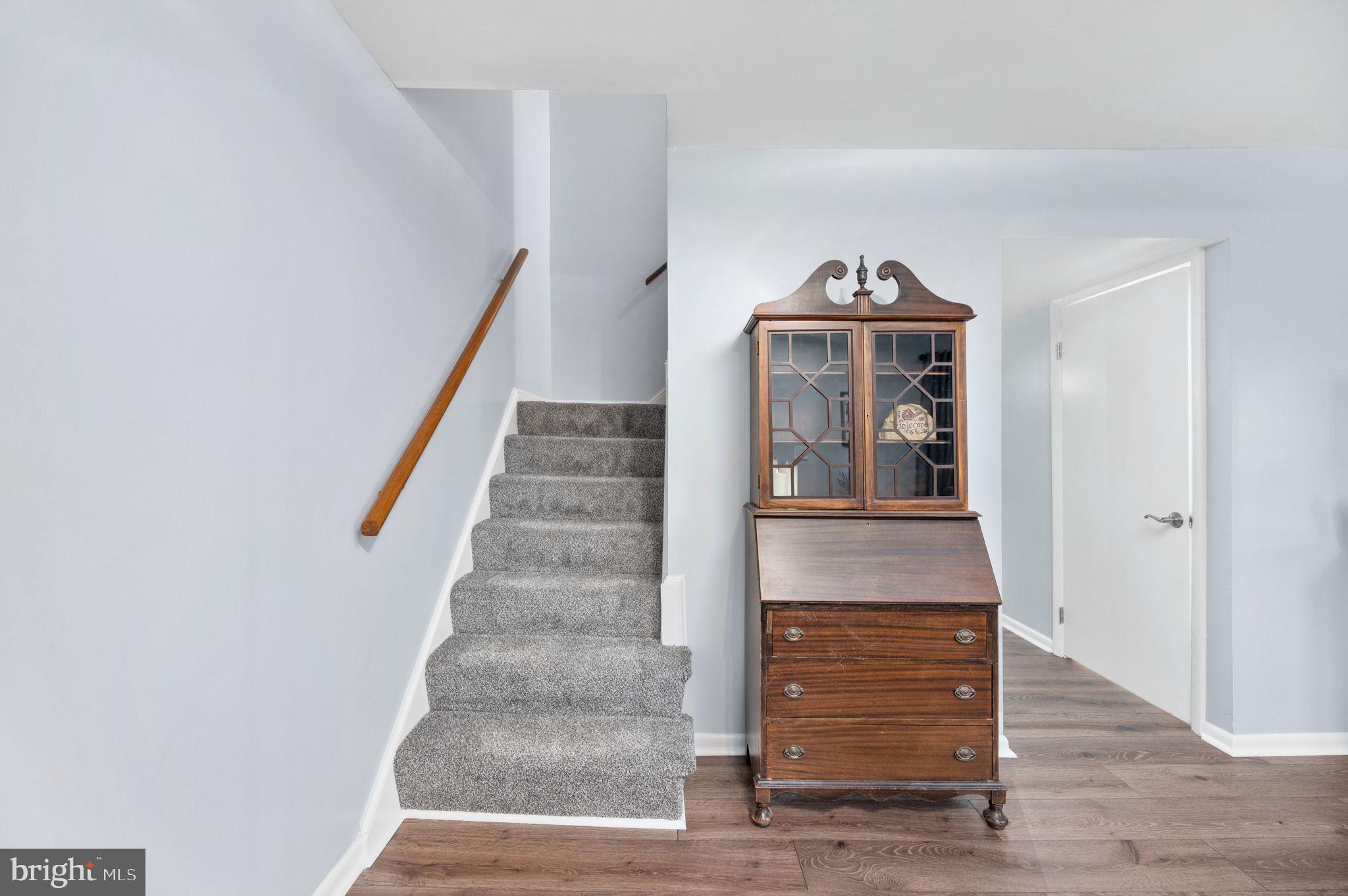 HERITAGE COURT - Residential