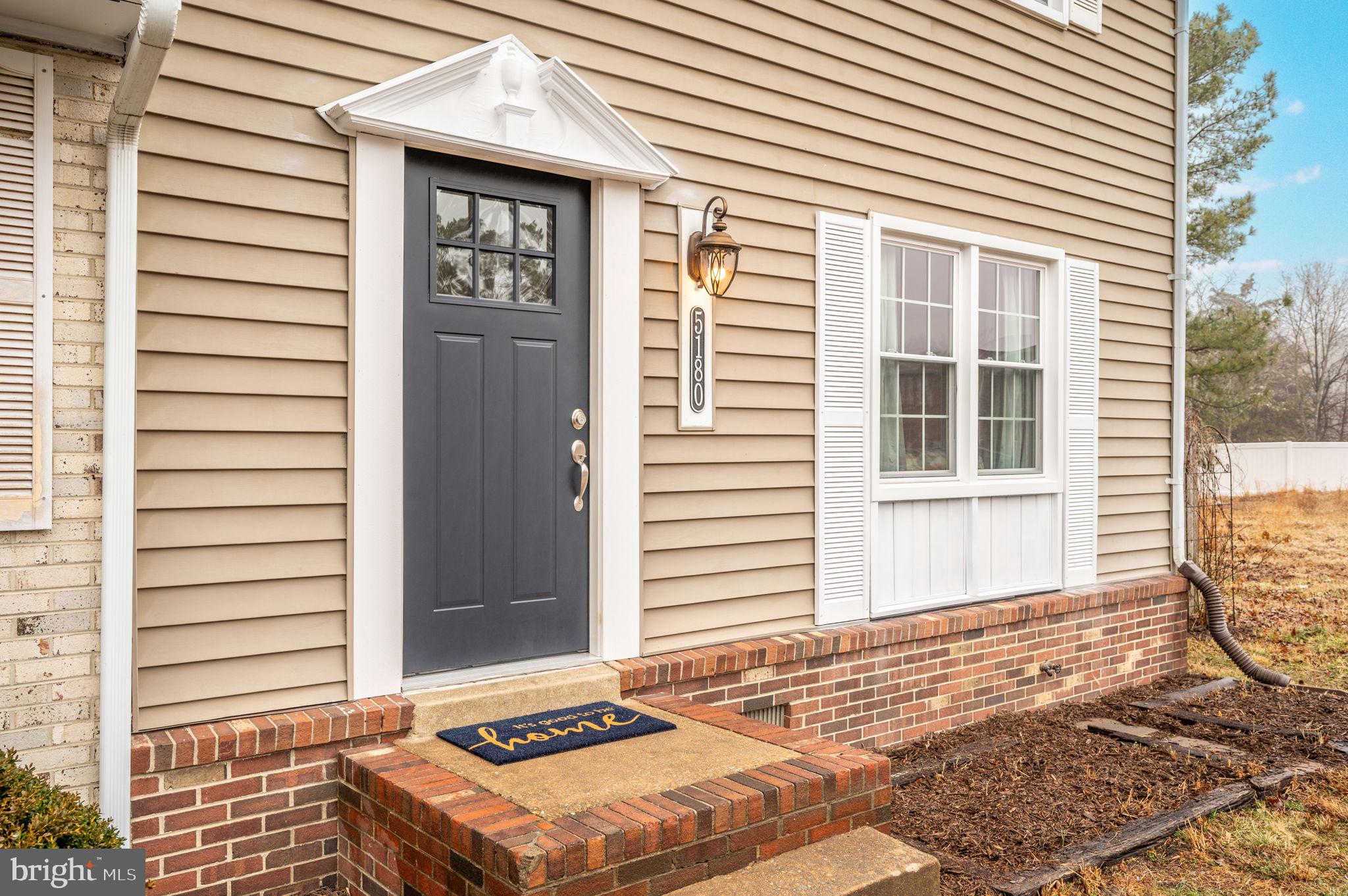 HERITAGE COURT - Residential