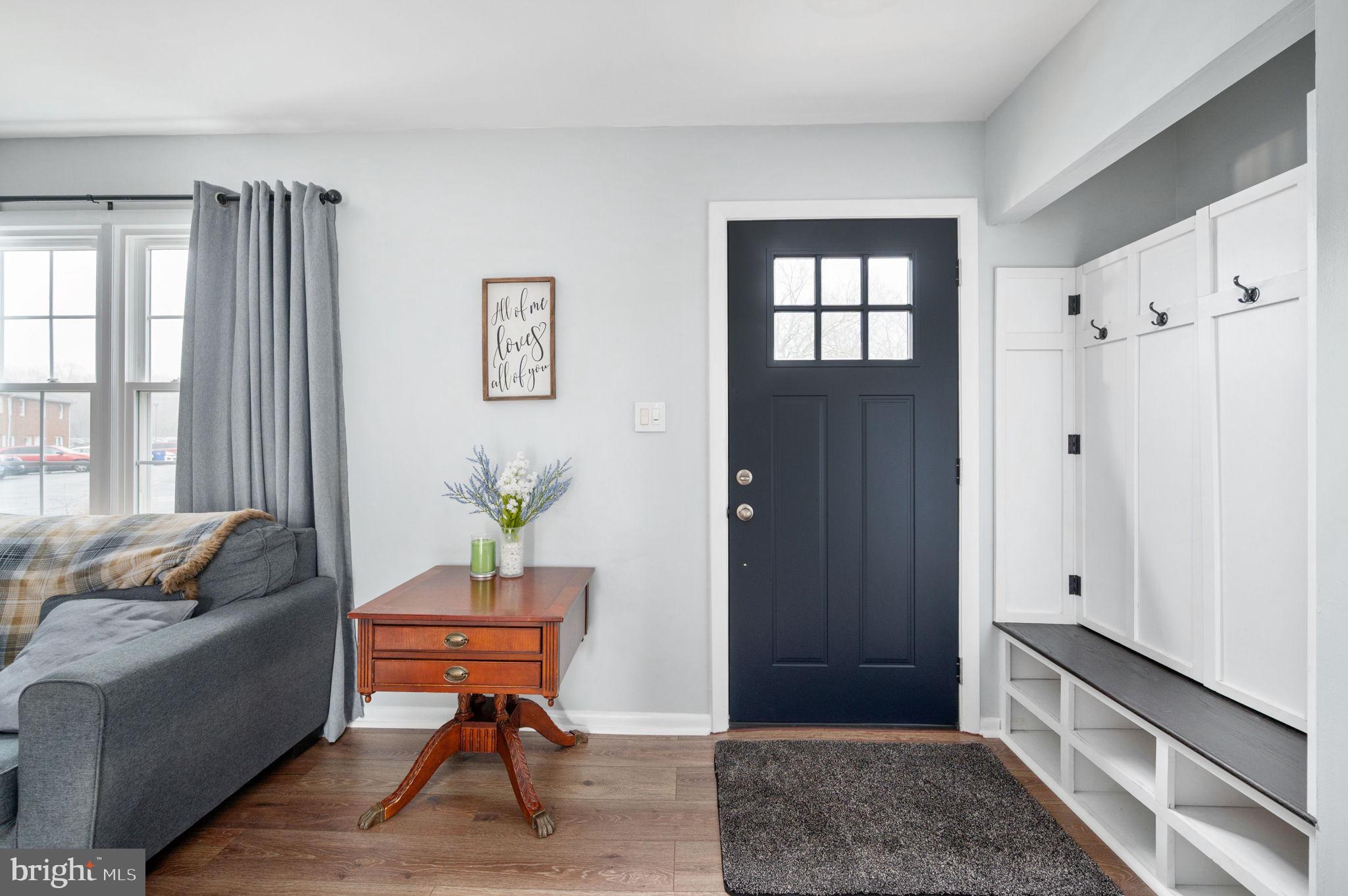 HERITAGE COURT - Residential