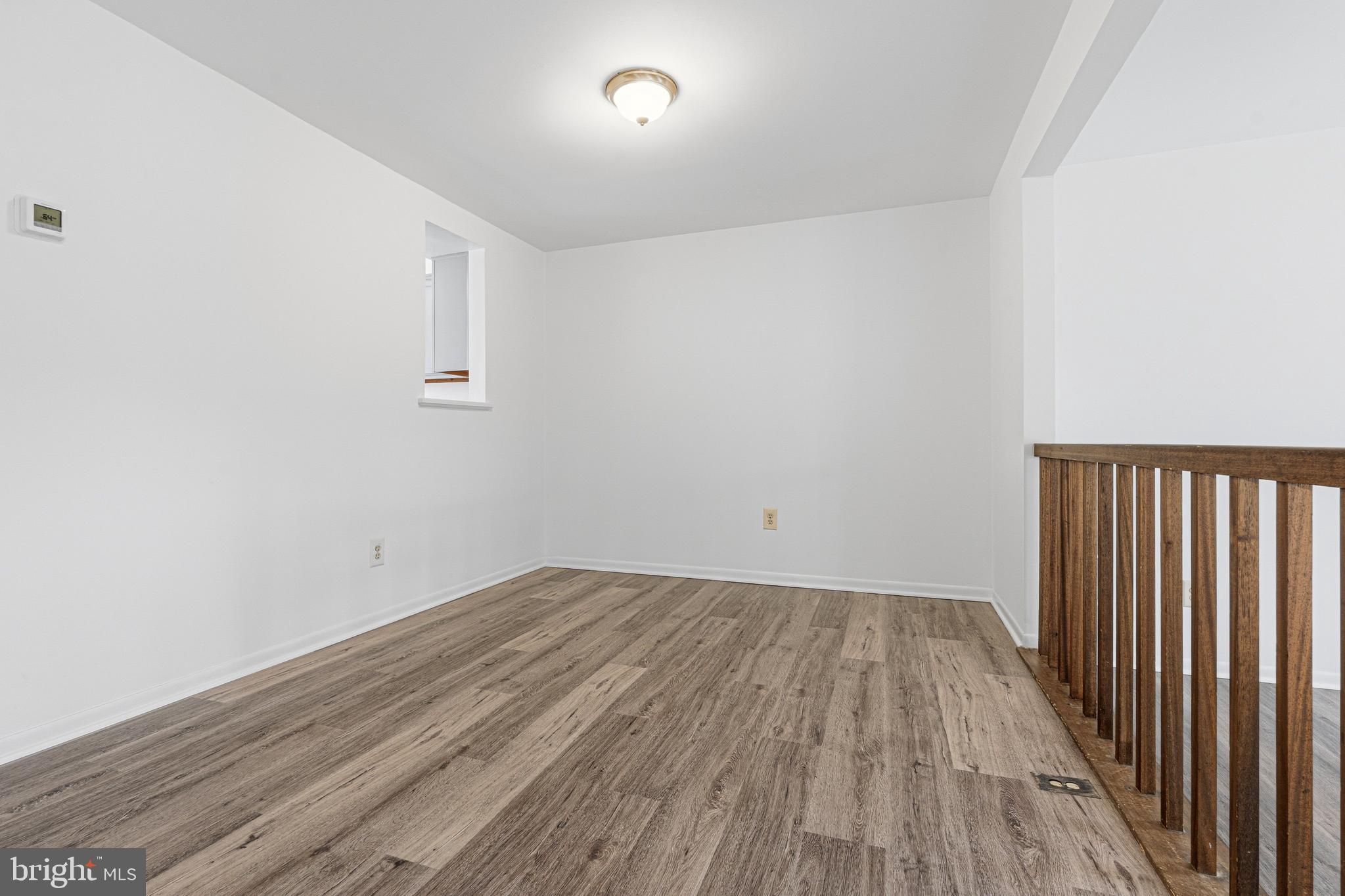 LAUREL - Residential