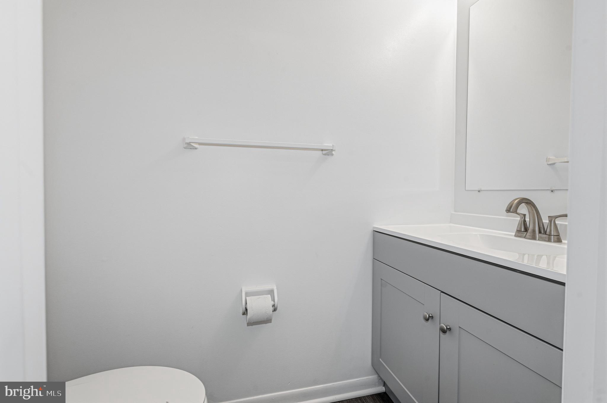 LAUREL - Residential