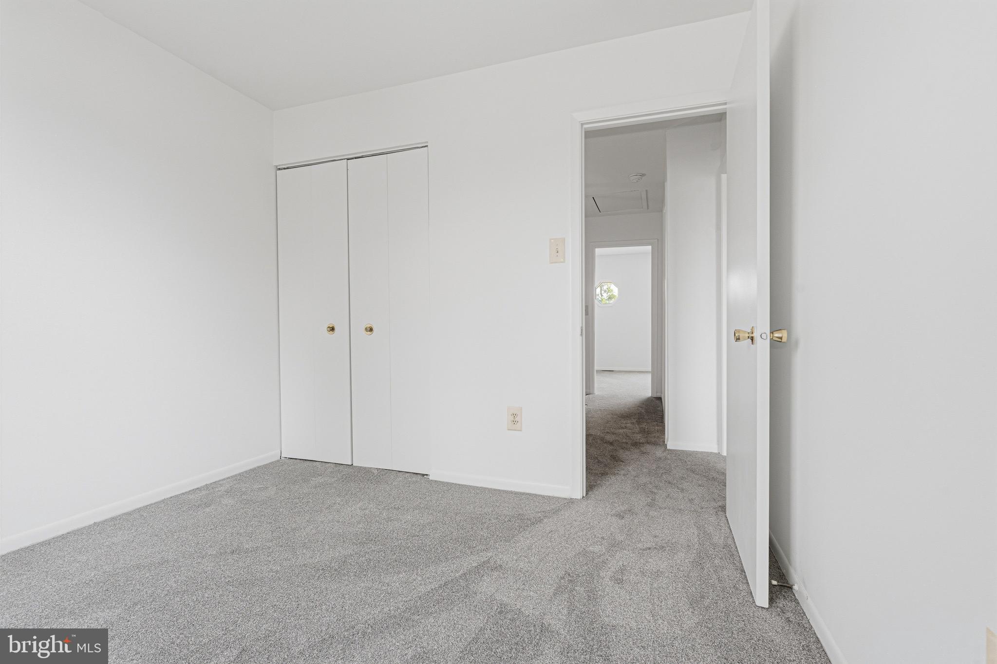 LAUREL - Residential