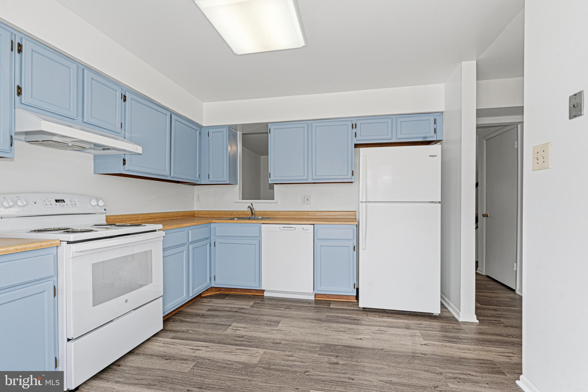 LAUREL - Residential