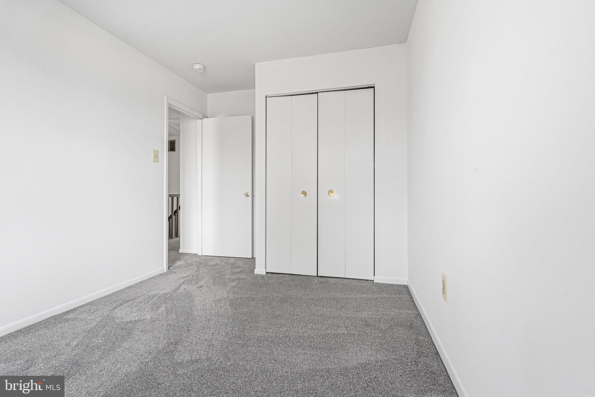 LAUREL - Residential