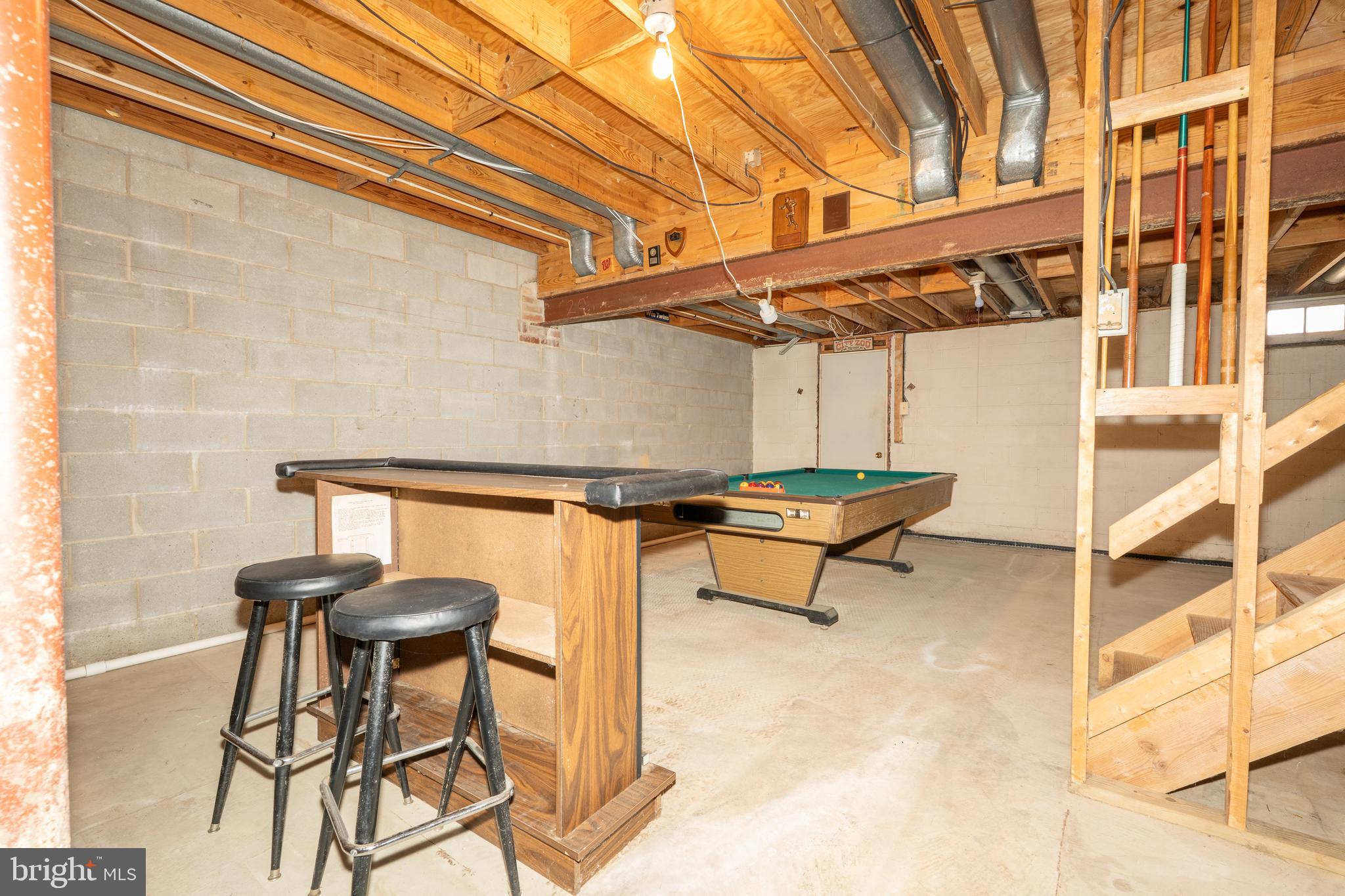 LAUREL - Residential