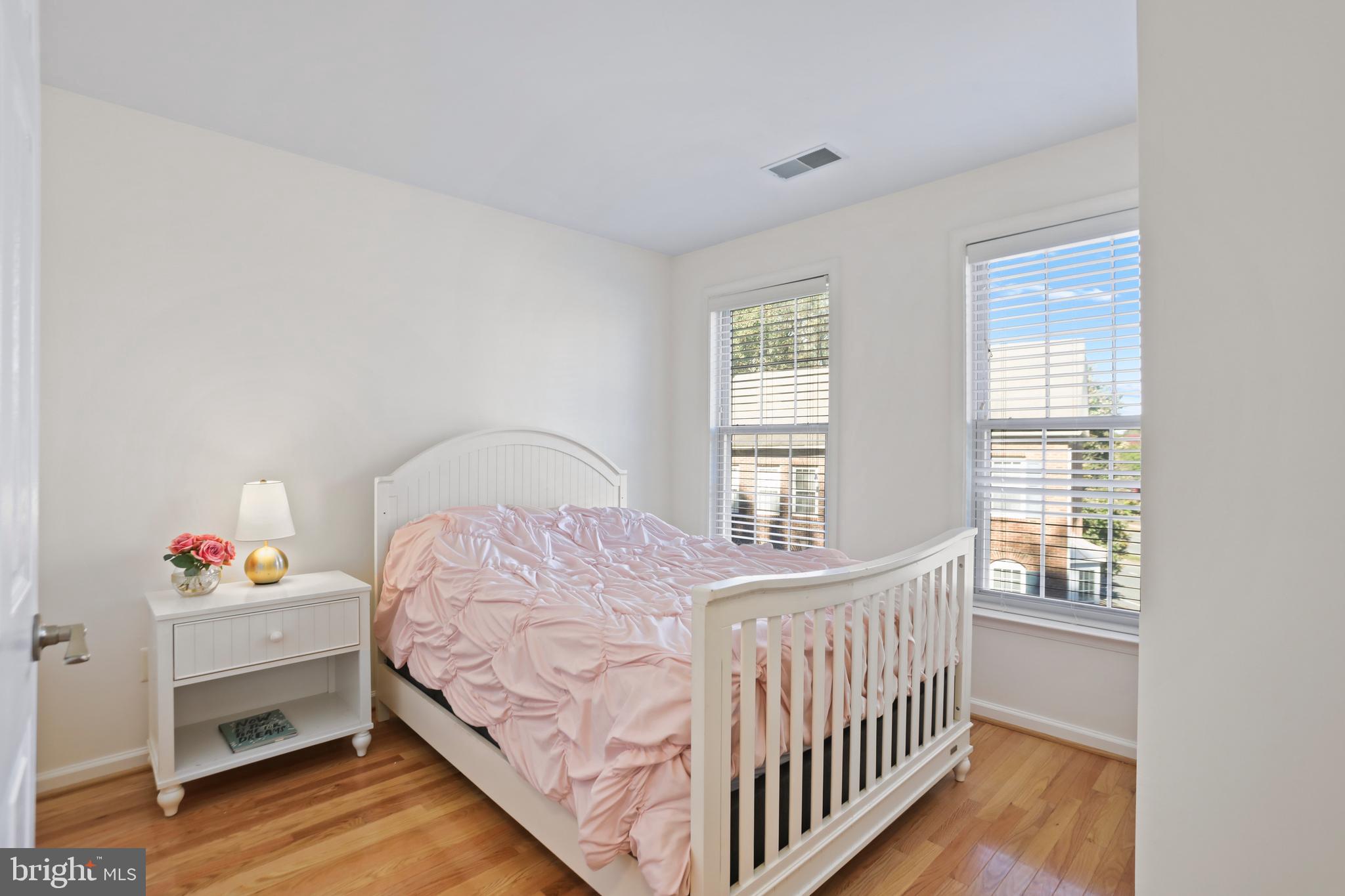 HERITAGE WOODS - Residential