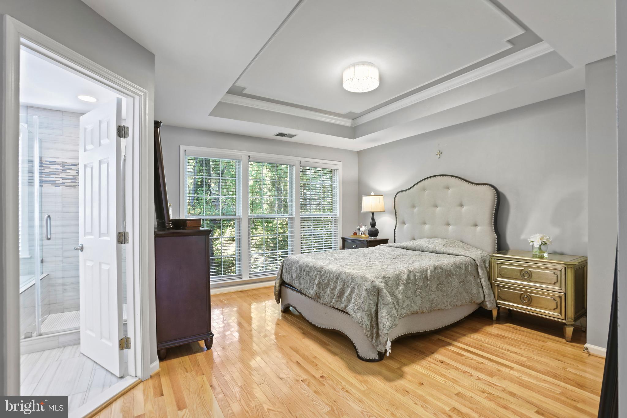 HERITAGE WOODS - Residential