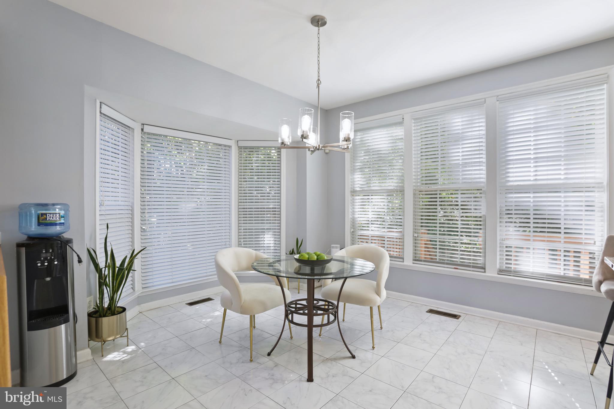 HERITAGE WOODS - Residential