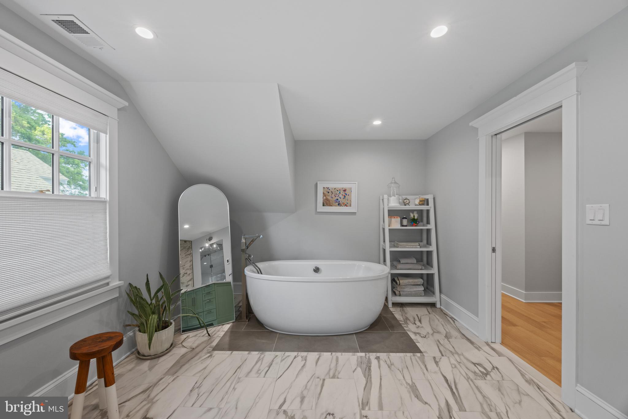 BAY RIDGE - Residential
