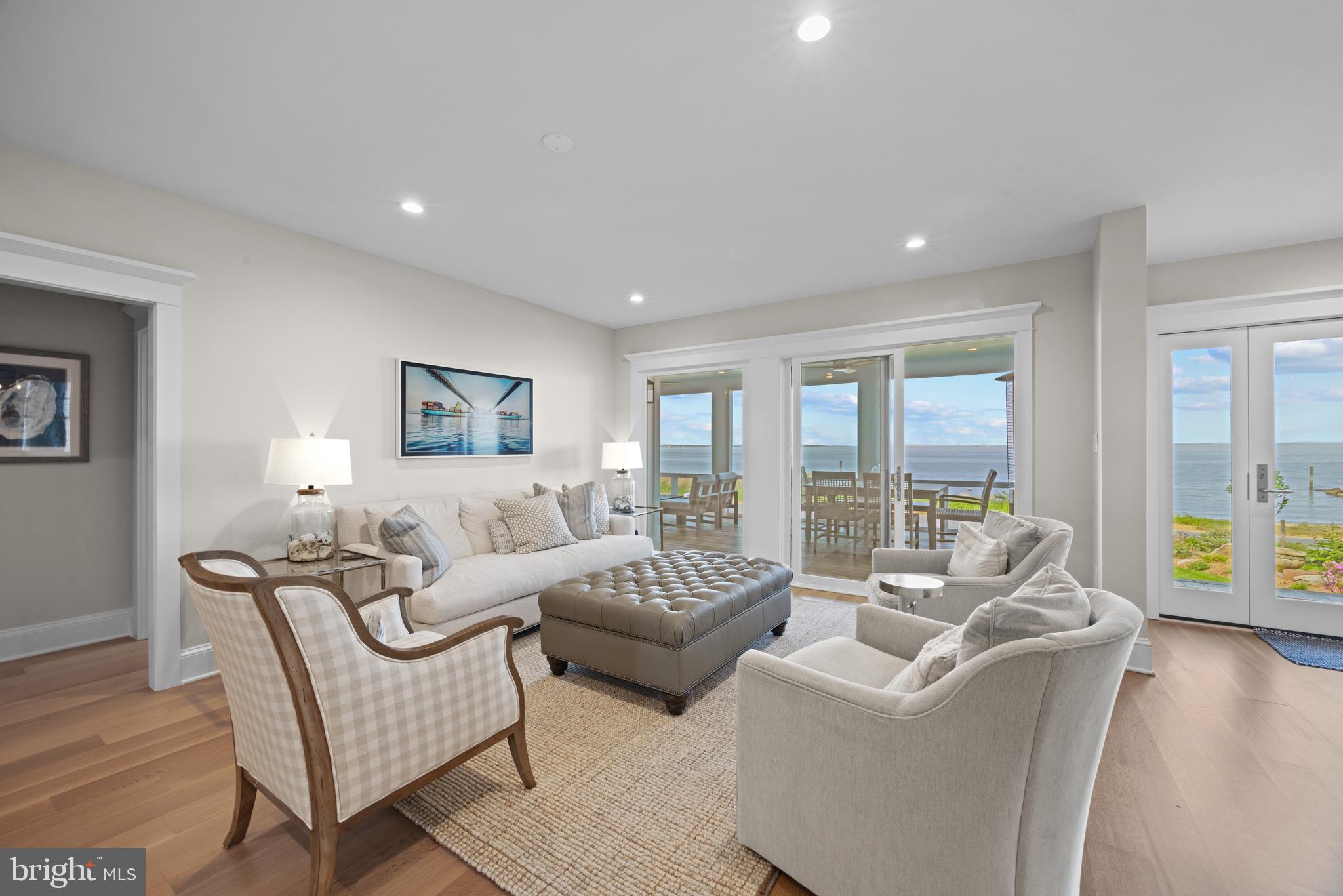 BAY RIDGE - Residential