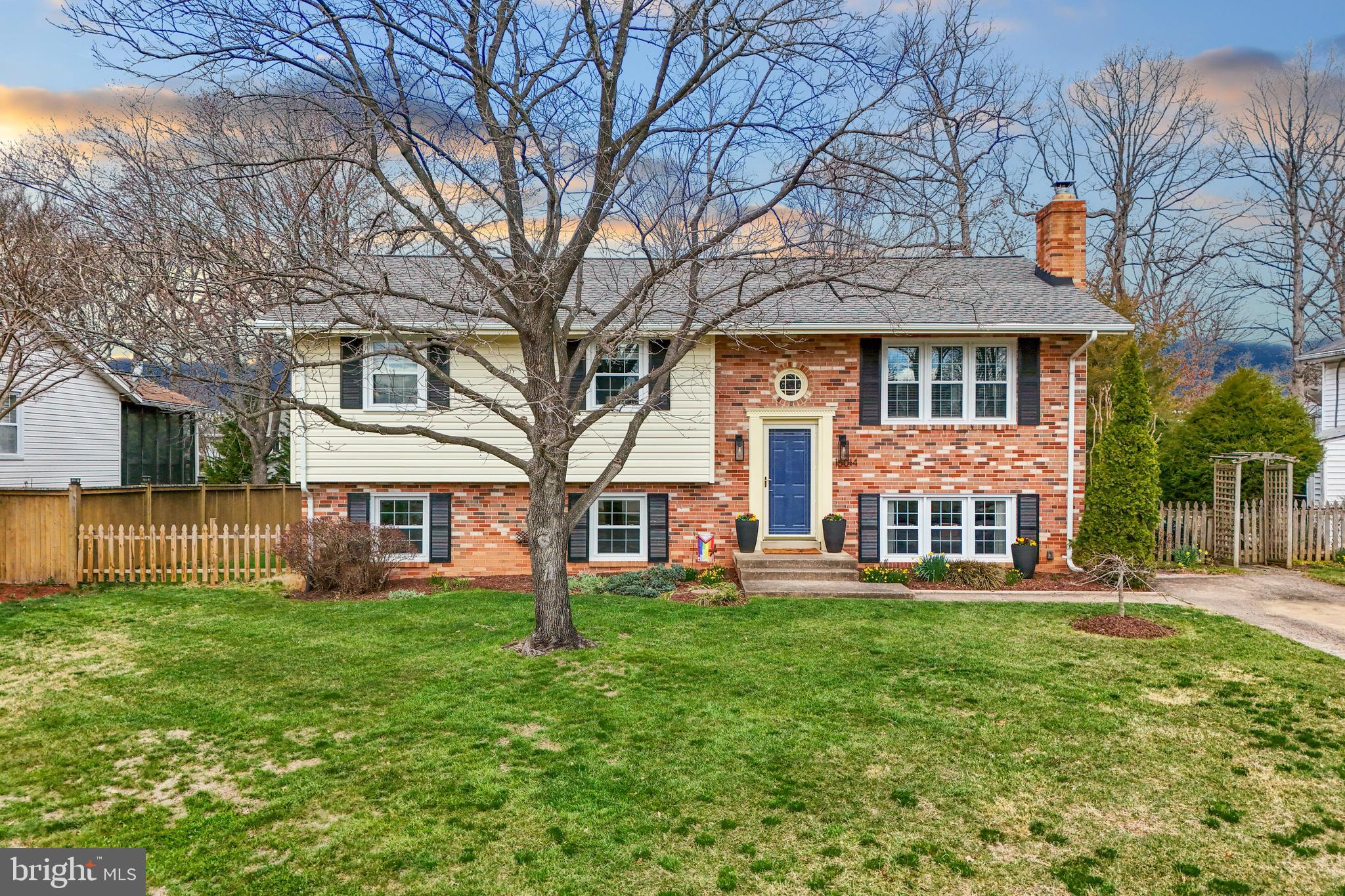 15014 TARLETON DRIVE