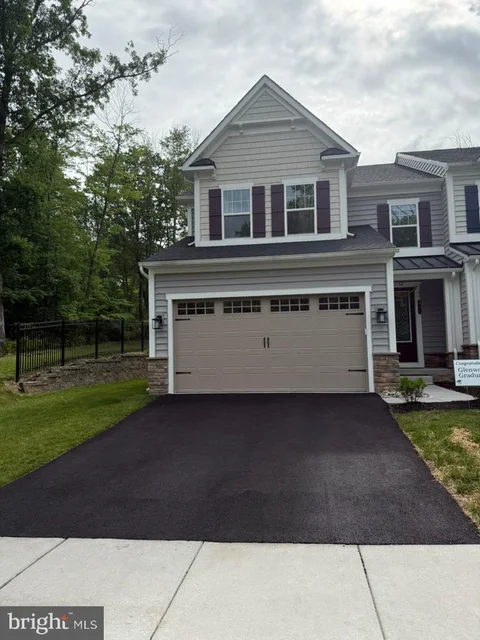 411 W Ponds Edge Drive, Media, PA MLS: PADE2117026