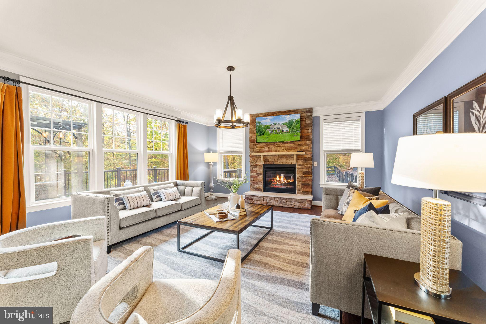 HISTORIC SELMA ESTATES - Residential