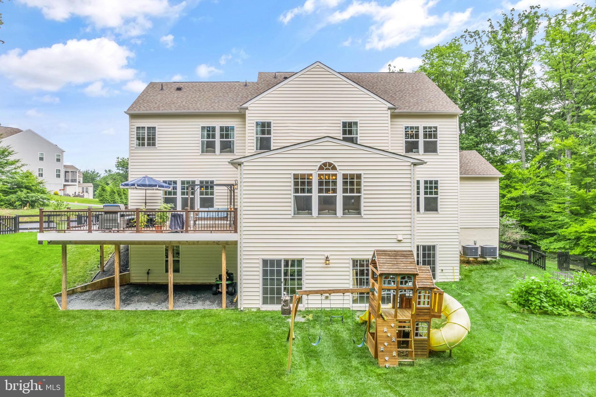 HISTORIC SELMA ESTATES - Residential