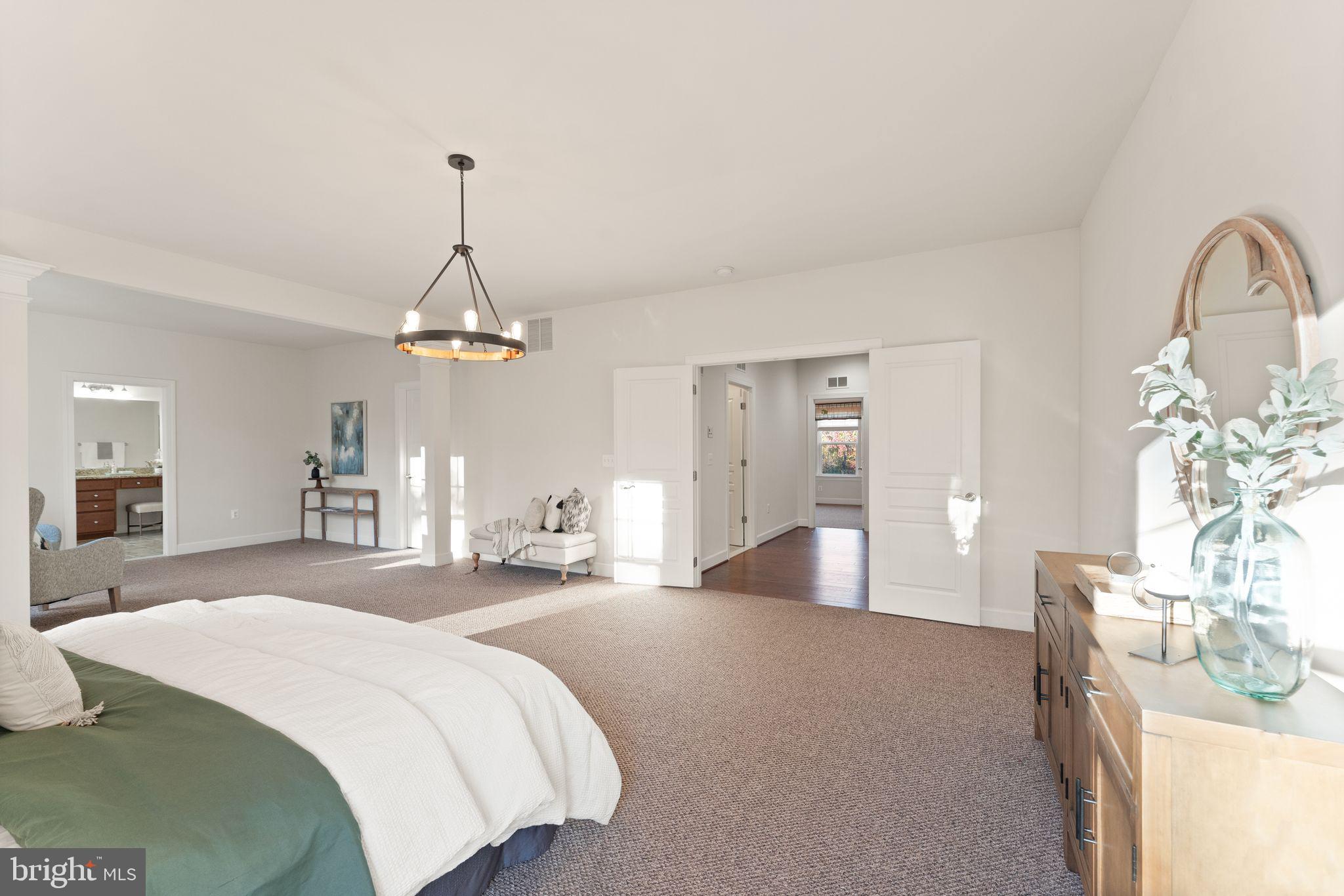 HISTORIC SELMA ESTATES - Residential