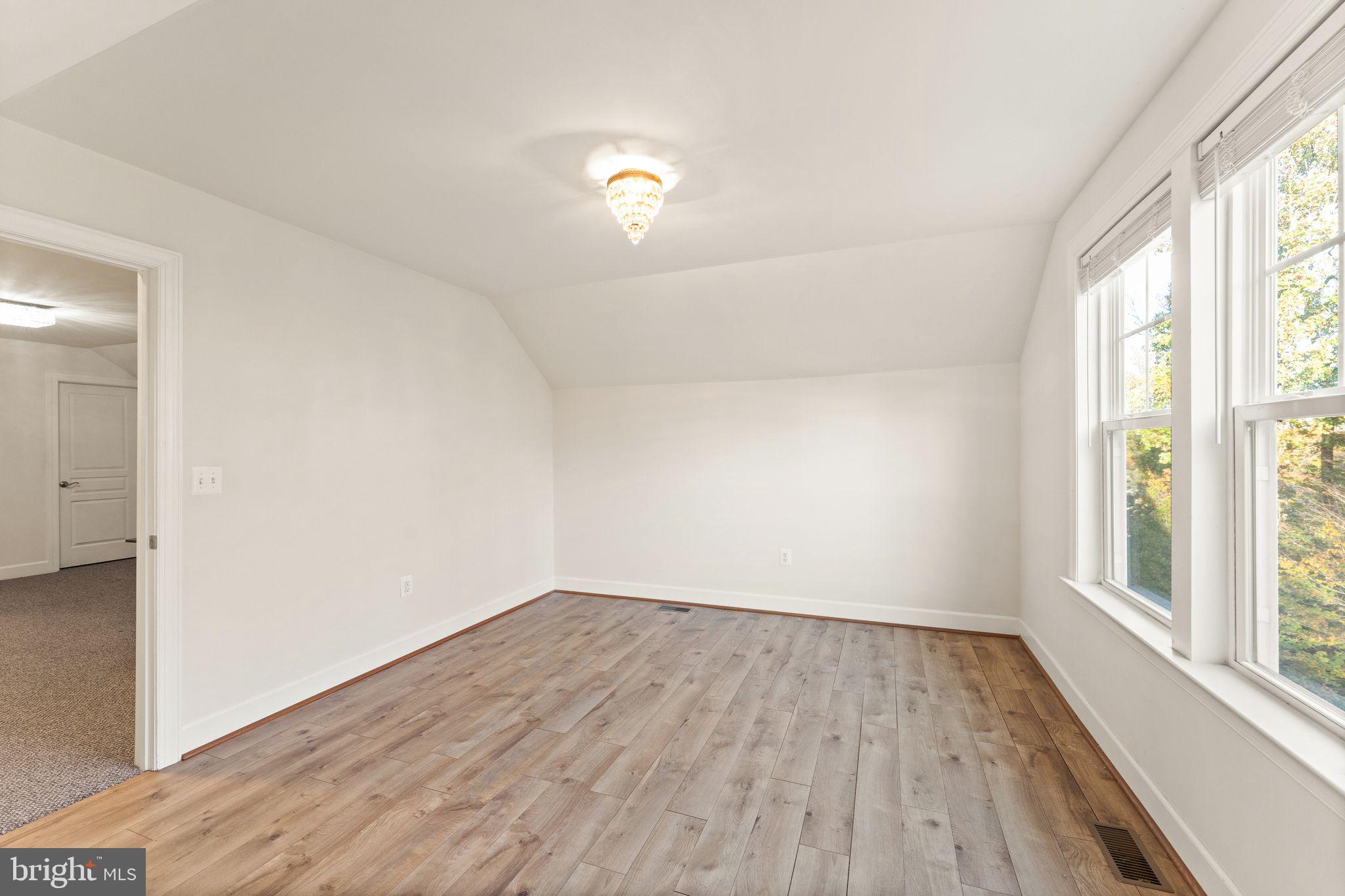 HISTORIC SELMA ESTATES - Residential