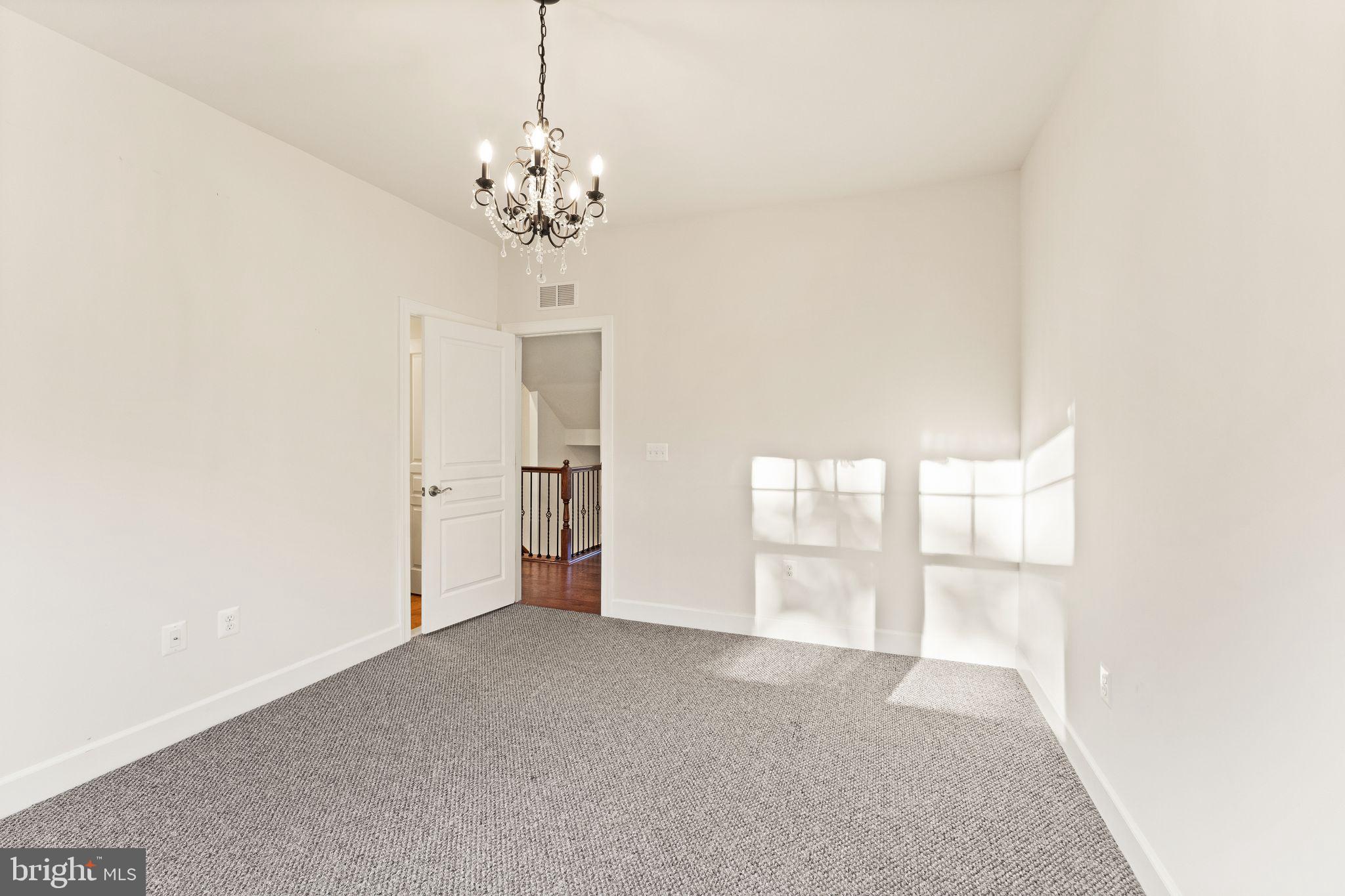 HISTORIC SELMA ESTATES - Residential