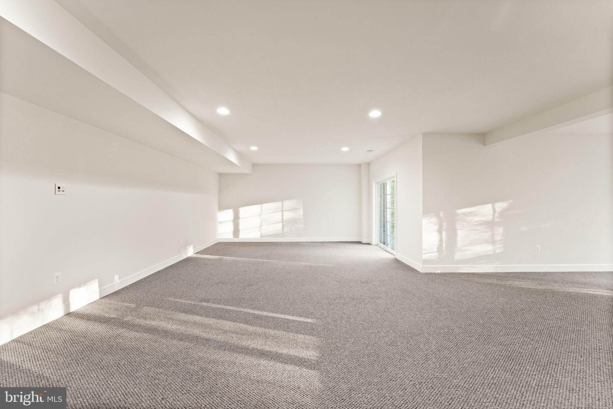 HISTORIC SELMA ESTATES - Residential