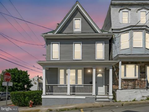 102 GAY STREET TAMAQUA PA 18252