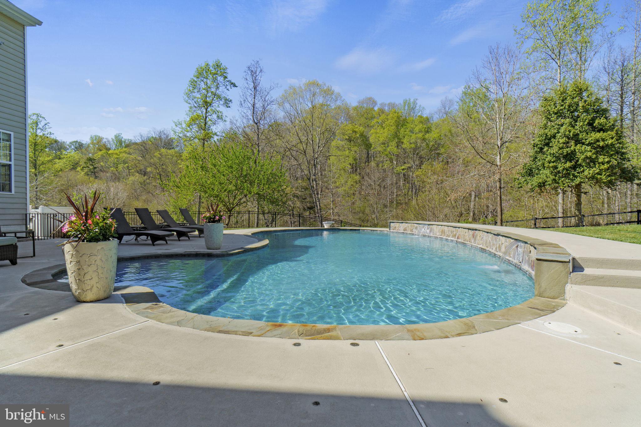 MASTERS MILL - Residential