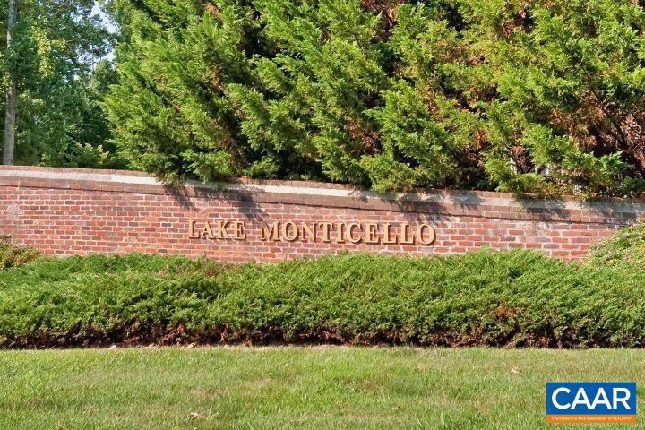 LAKE MONTICELLO - Residential