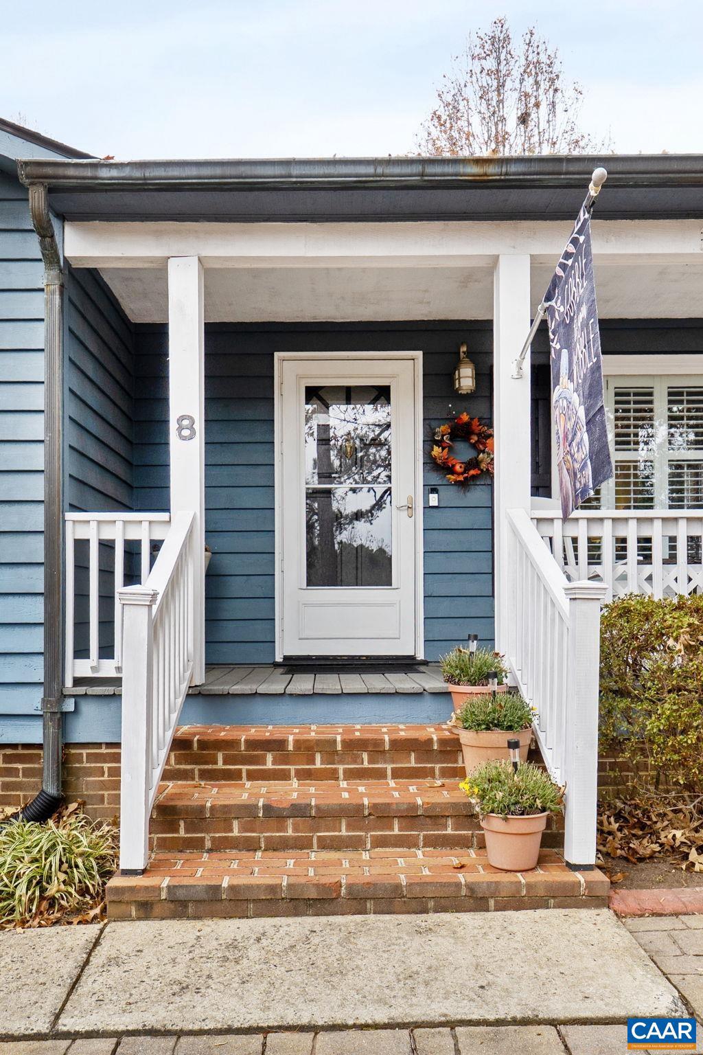 LAKE MONTICELLO - Residential