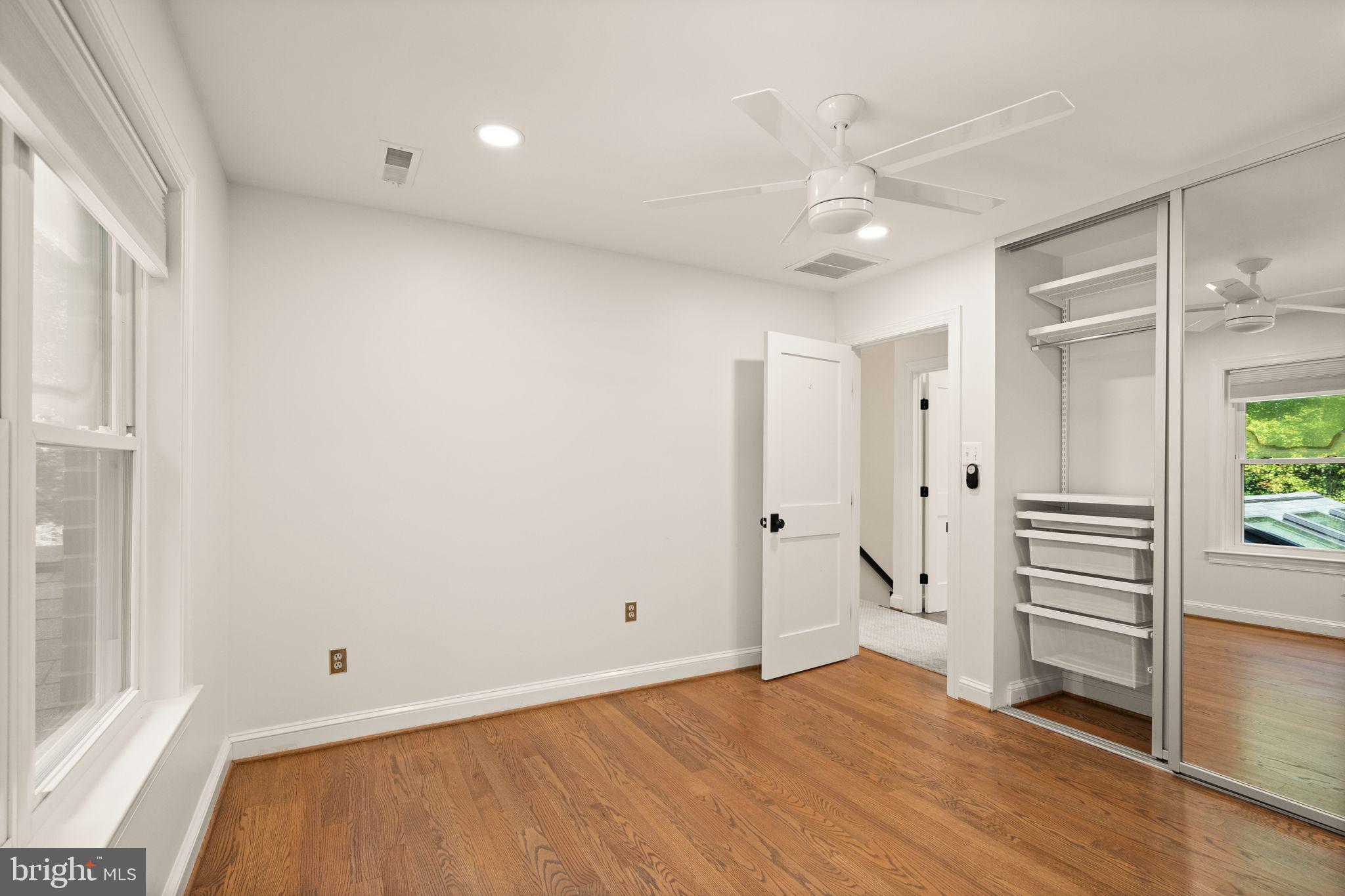 LEXINGTON ESTATES - Residential