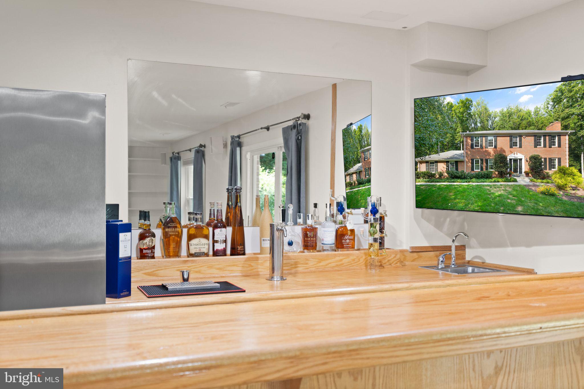 LEXINGTON ESTATES - Residential